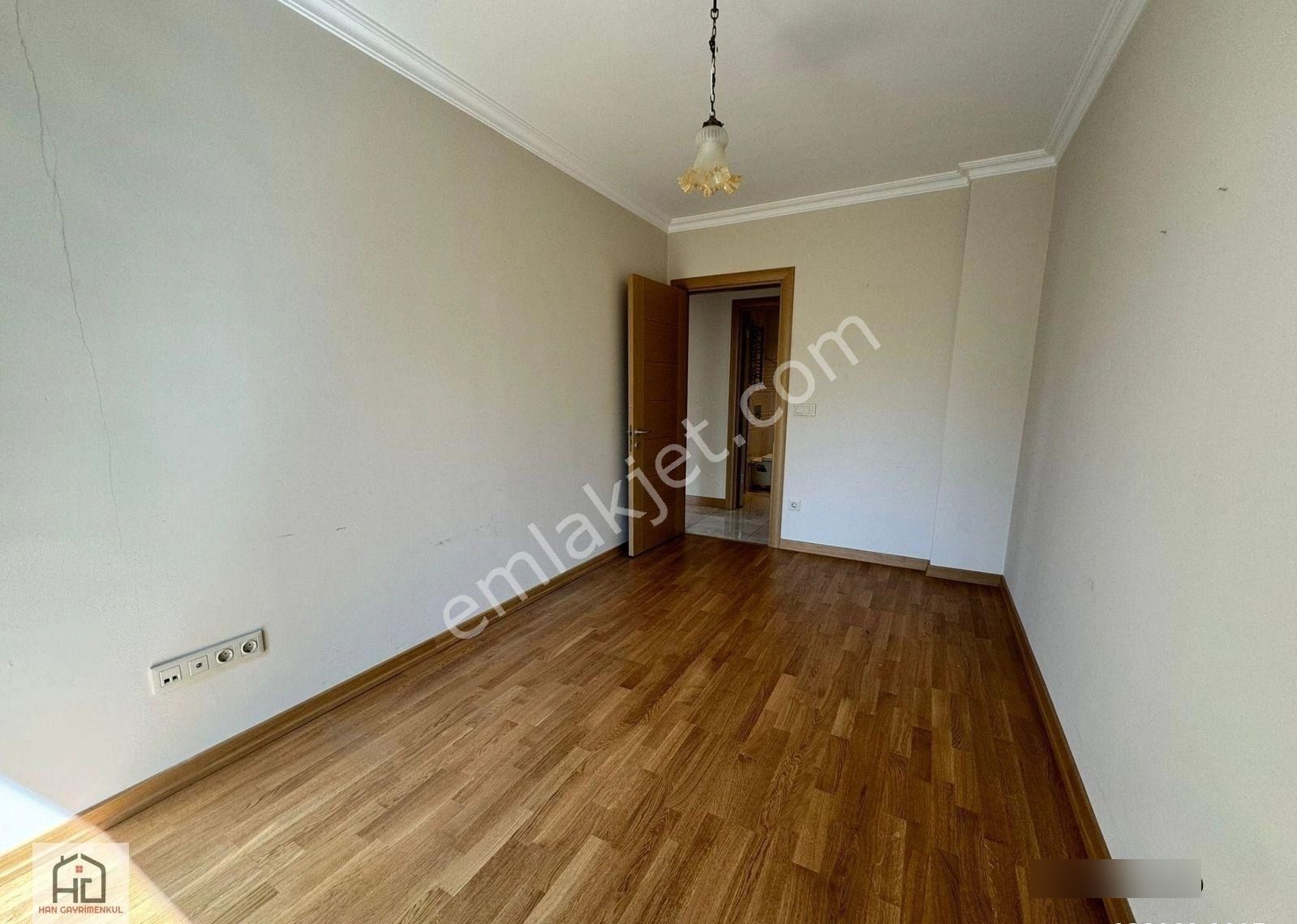 Han Emlak'tan Suadiye Marmaraya Ve Caddeye Yakın 3+1 Ebeveynli Fırsat !! - Görsel 34