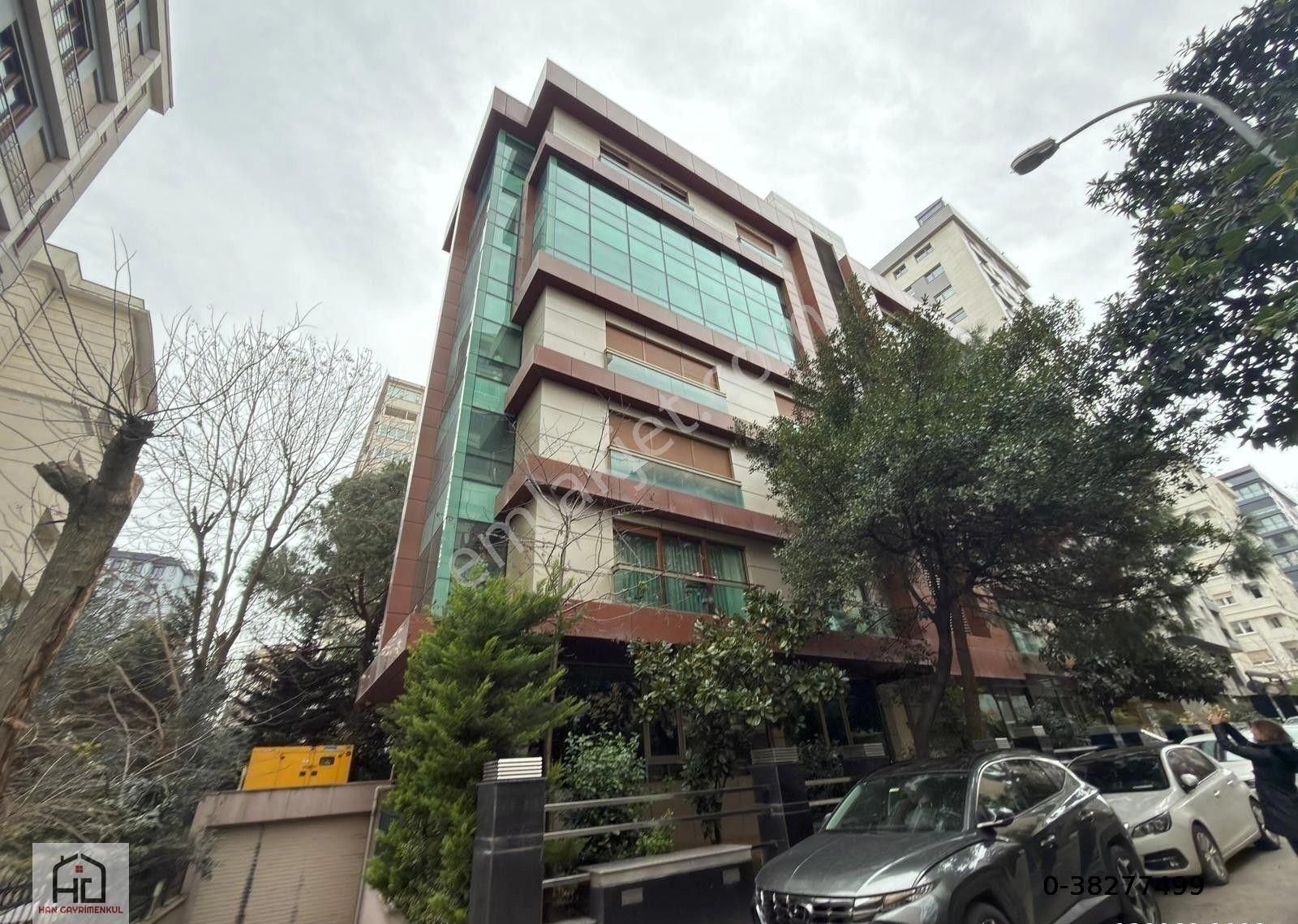 Han Emlaktan Caddeye Yakın 3+1 Ebeveyn Banyolu Fırsat Yeni Bina