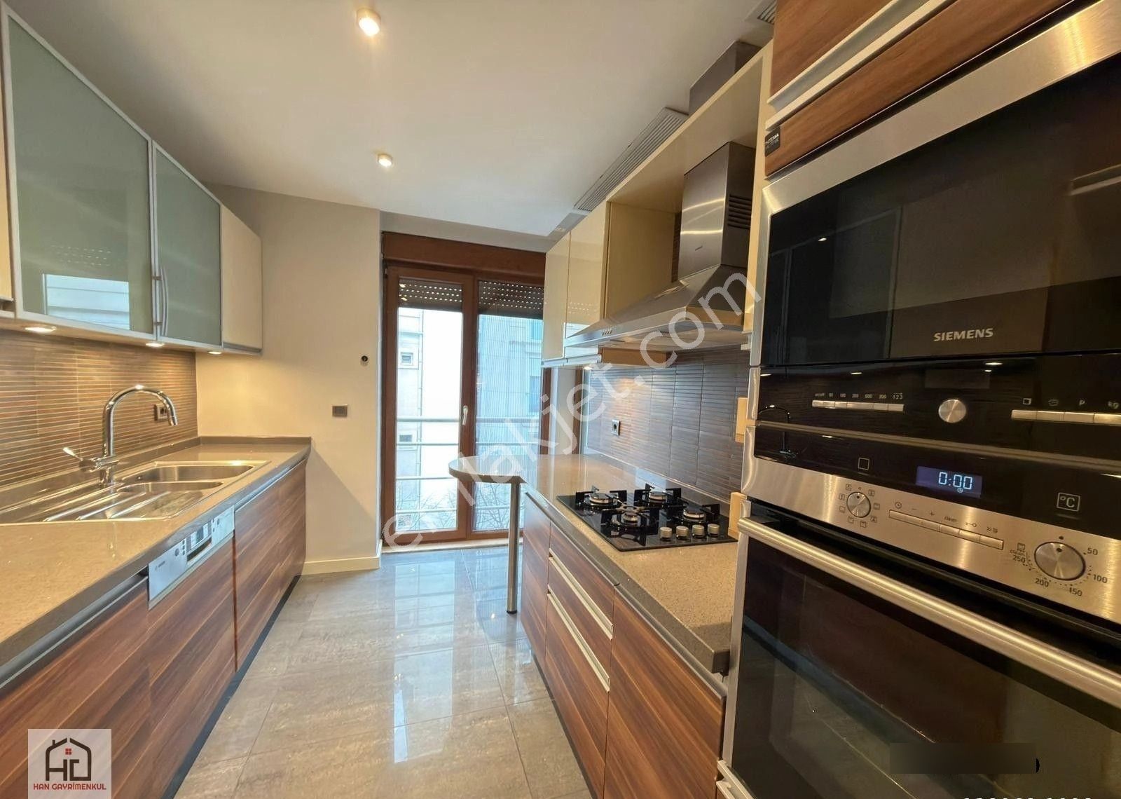 Han Emlaktan Caddeye Yakın 3+1 Ebeveyn Banyolu Fırsat Yeni Bina - Görsel 2