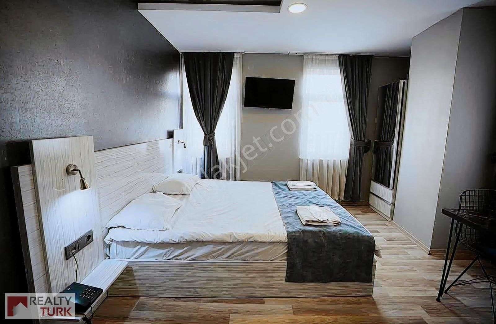 Taksim Meydan Full Eşyalı Güvenlikli 1+1 Daireler - Görsel 4