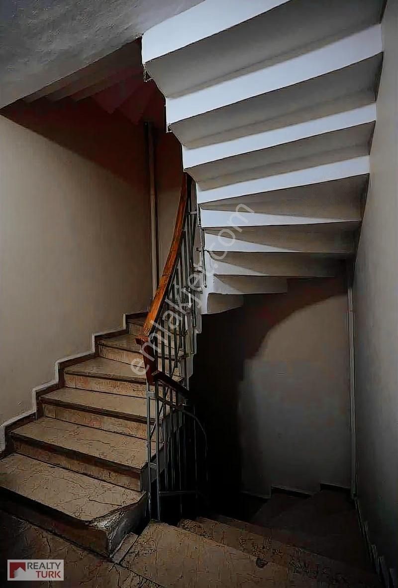 Taksim Meydan Full Eşyalı Güvenlikli 1+1 Daireler - Görsel 22