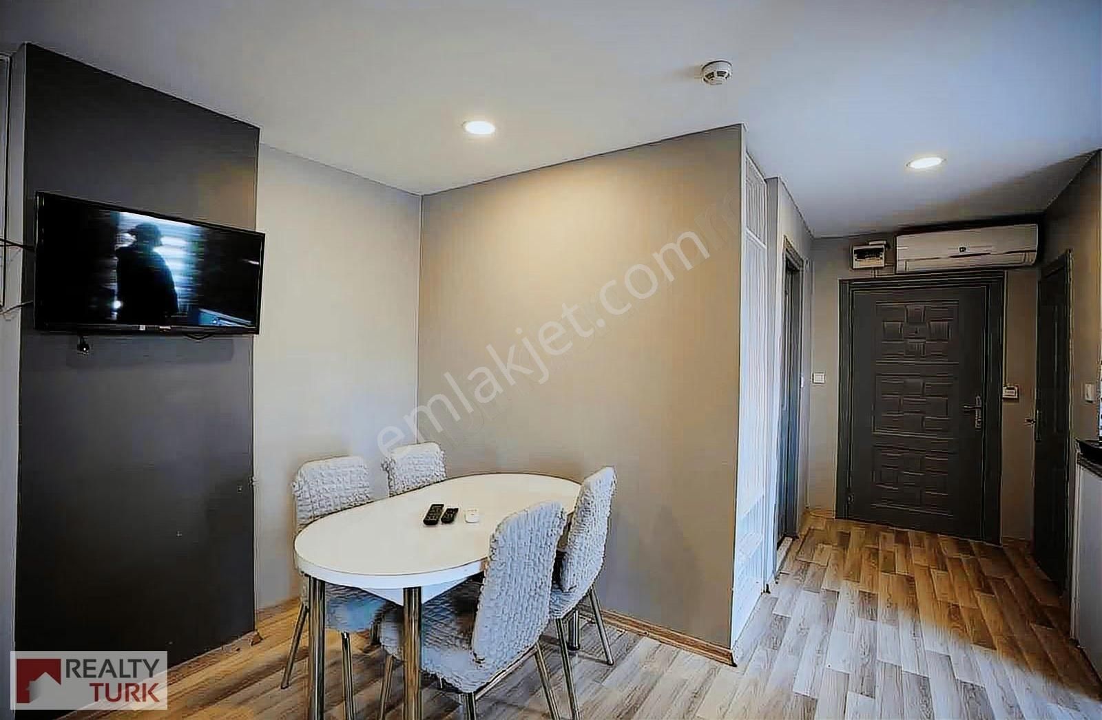 Taksim Meydan Full Eşyalı Güvenlikli 1+1 Daireler - Görsel 15