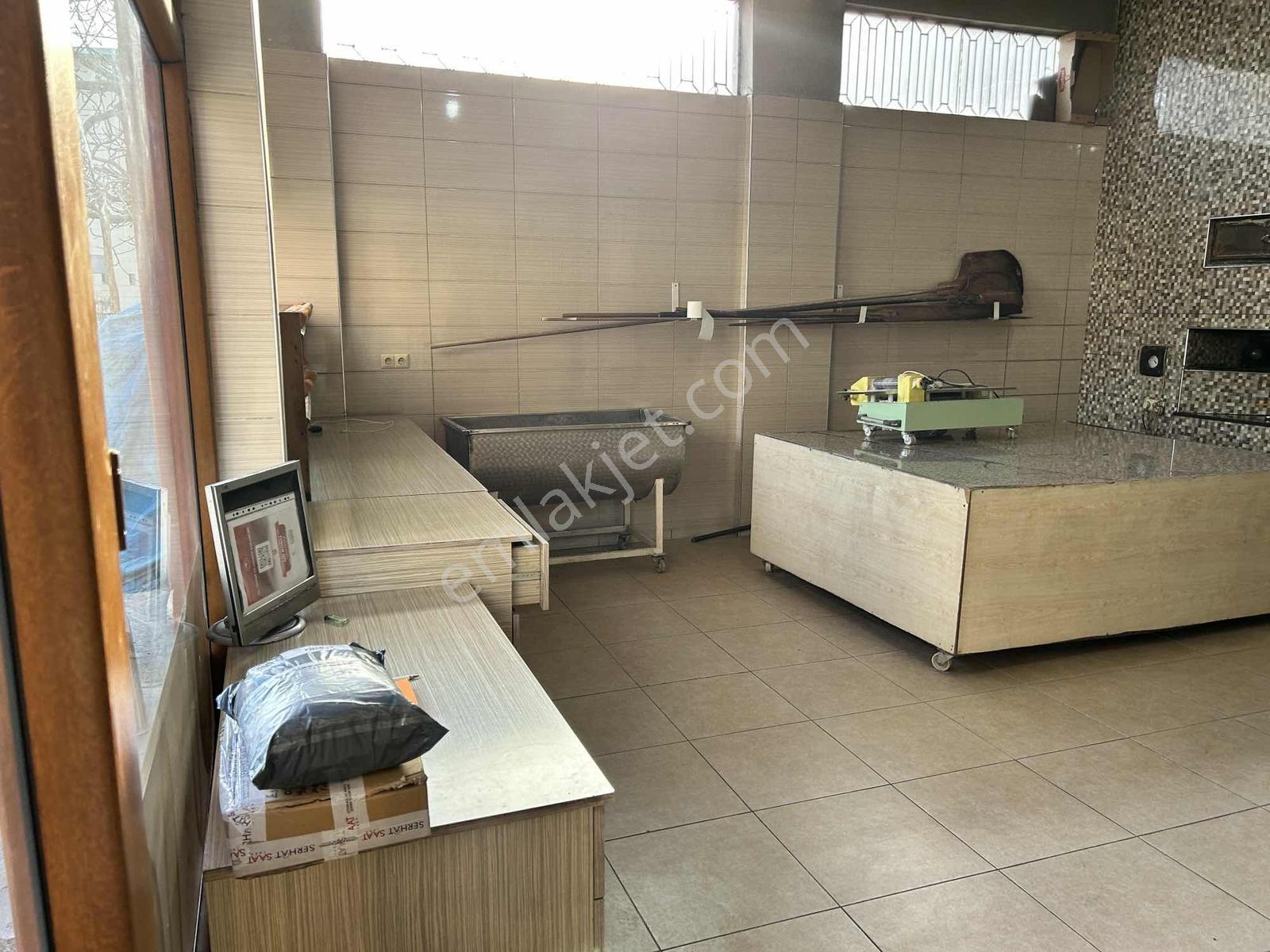 Sürmene'de Devren Kiralık Fırın - Görsel 25