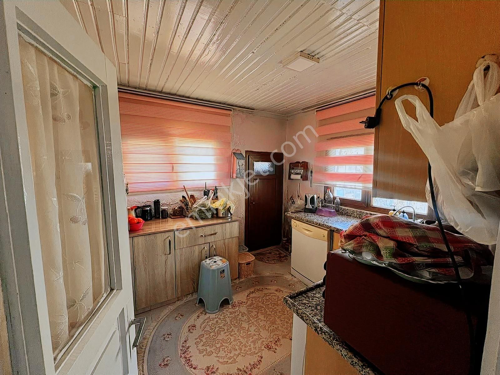 Bergama Kozak Yukarıbey'de Satılık Bahçeli Müstakil Ev - Görsel 22