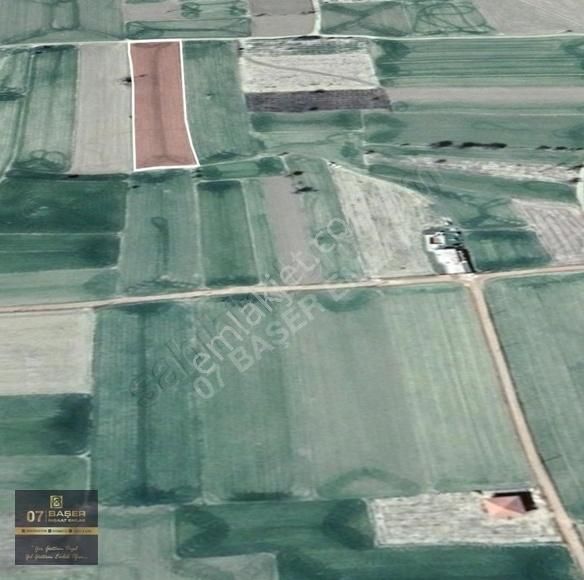 Korkuteli Yakaköy'de Acilsatılık 4600m2 Tarla Elektrik Su İçinde - Görsel 2