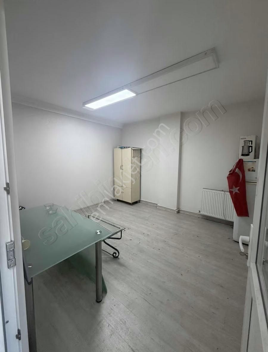 Kasımpaşa'da 2+1, 90m² Kiralık Masrafsız Ofis - Görsel 10