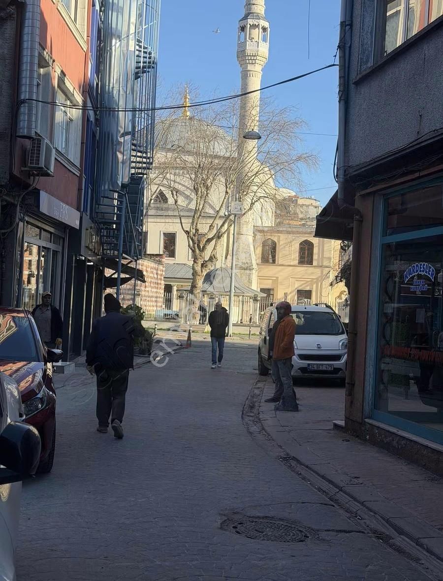 Kasımpaşa'da 2+1, 90m² Kiralık Masrafsız Ofis - Görsel 13