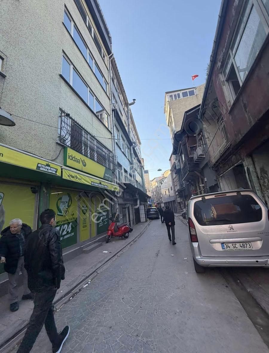 Kasımpaşa'da 2+1, 90m² Kiralık Masrafsız Ofis - Görsel 15