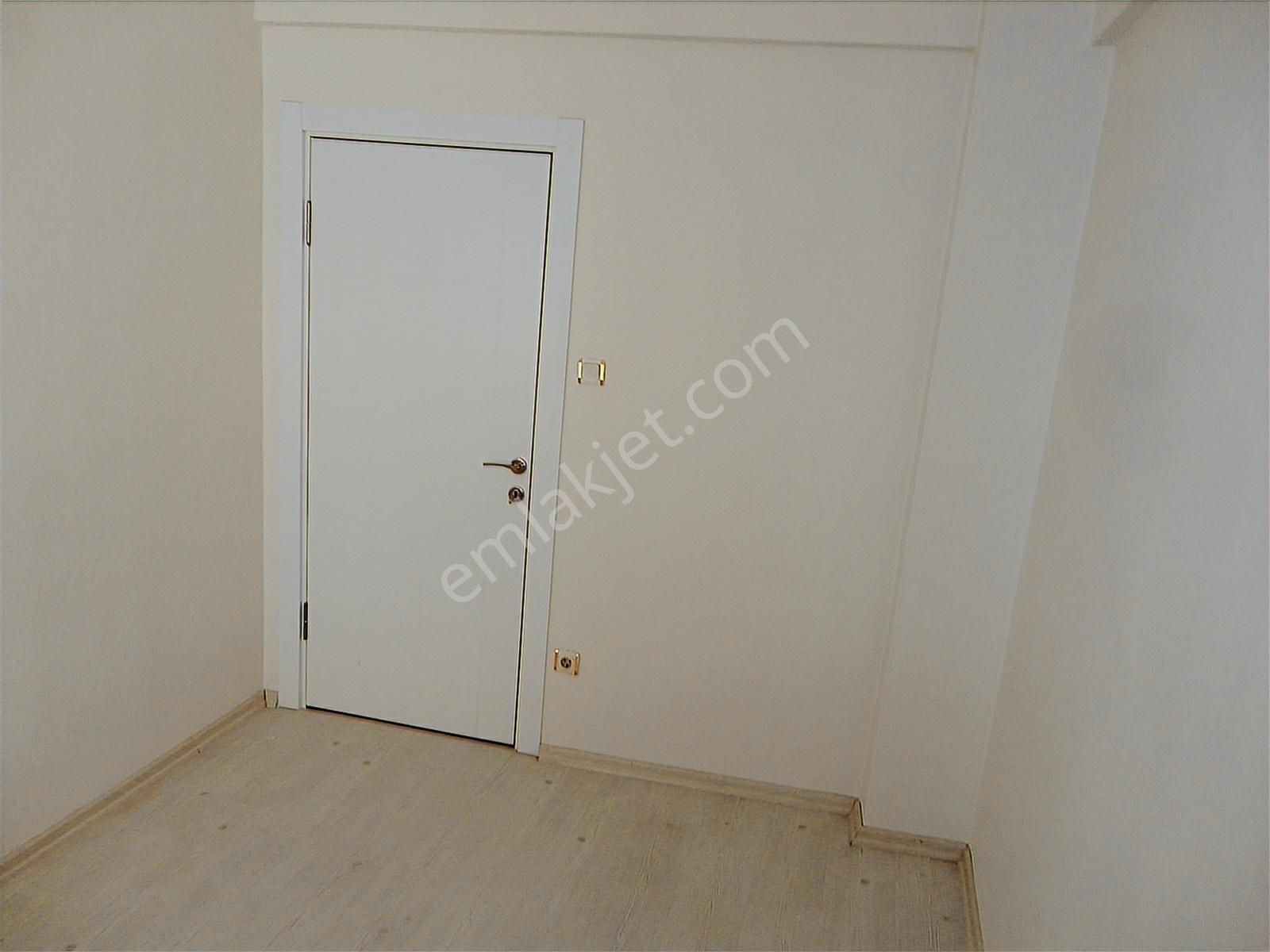 Maltepe Adatepe Sahilde İskanlı Balkonlu Marmaraya Yakın 3+1 - Görsel 29