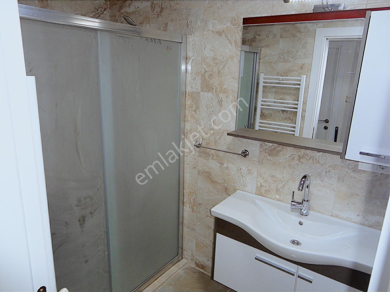 Maltepe Adatepe Sahilde İskanlı Balkonlu Marmaraya Yakın 3+1 - Görsel 35