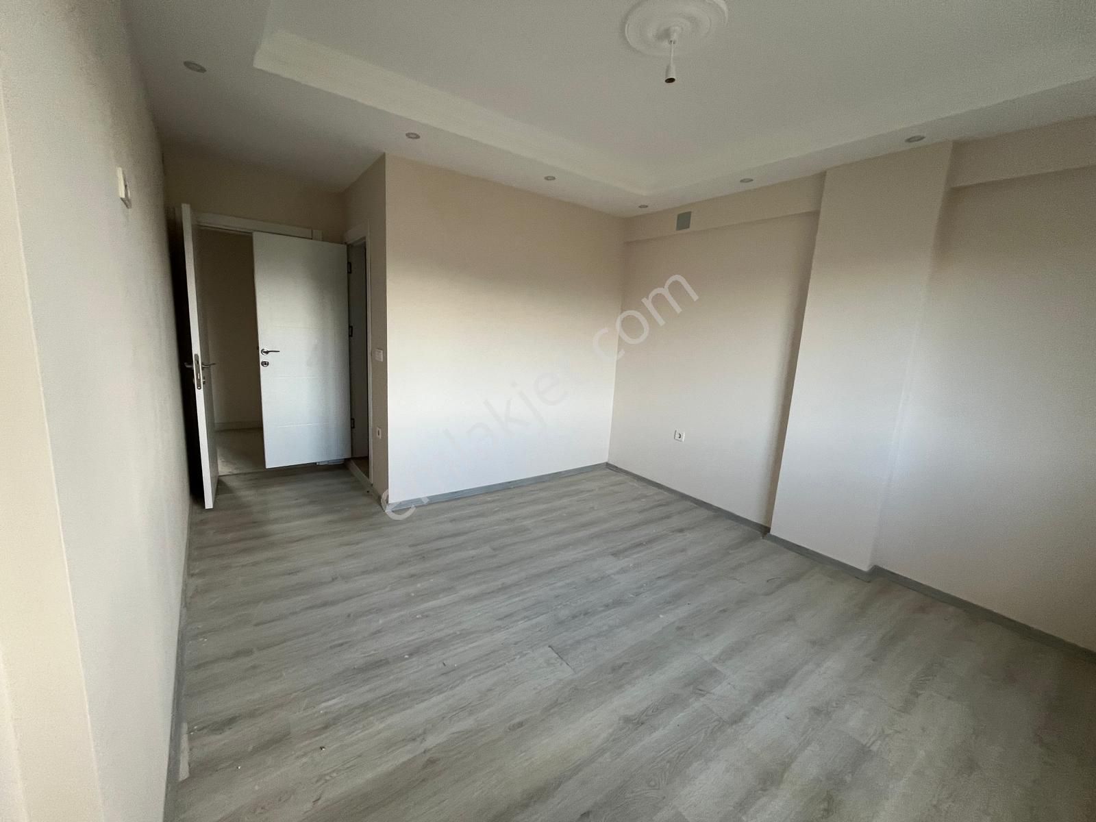 Stoptan Söğütlüyurtta *havuzlu Sitede* 2+1 Satılık Daire - Görsel 20