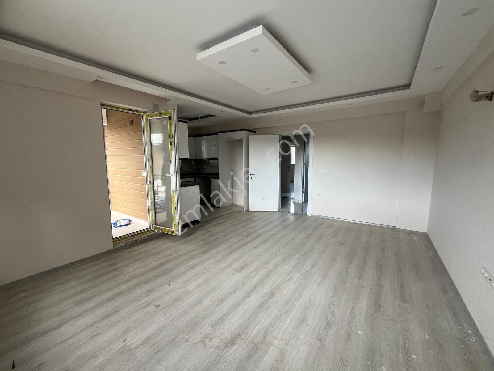 Stoptan Söğütlüyurtta *havuzlu Sitede* 2+1 Satılık Daire - Görsel 9