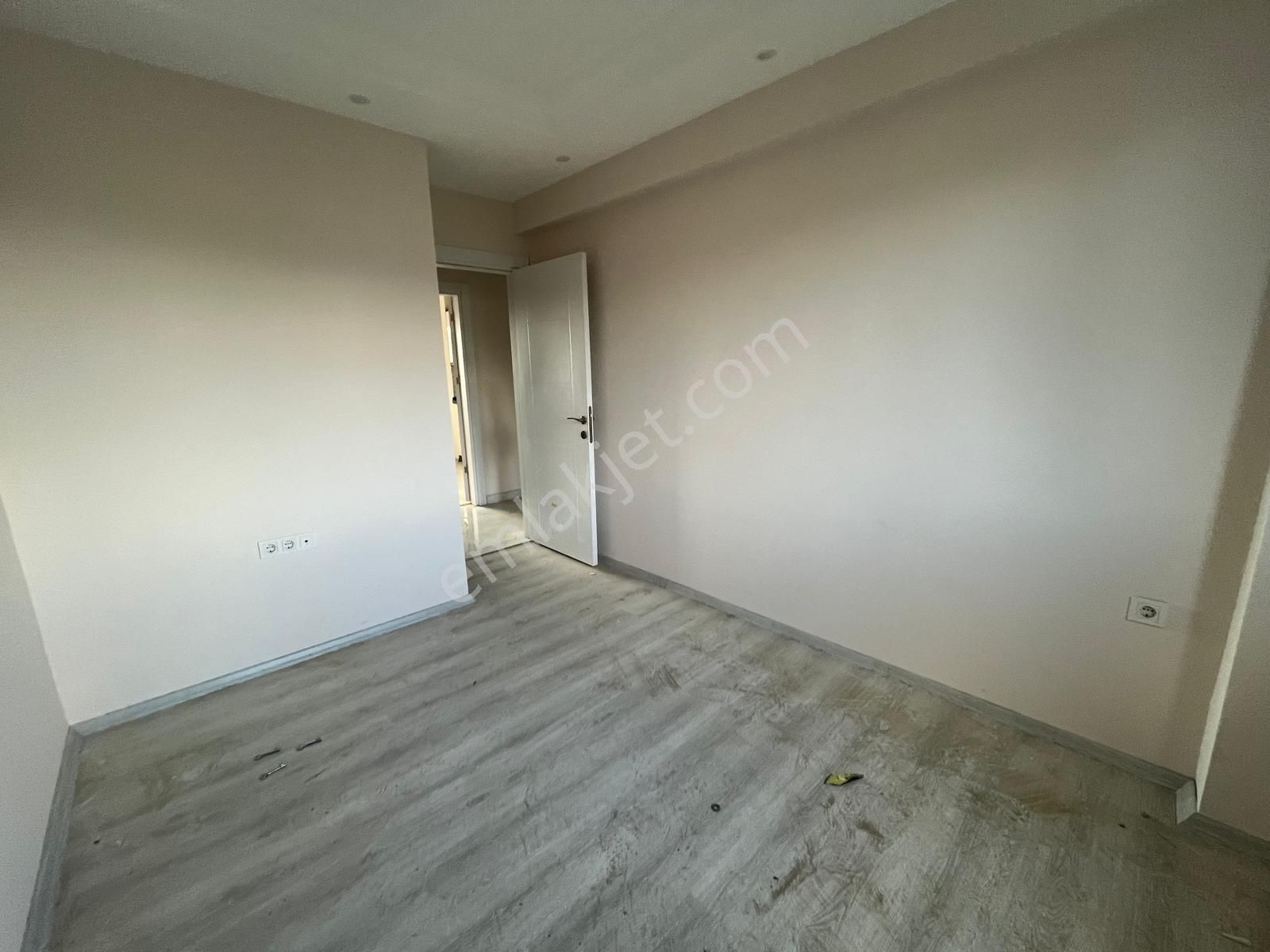 Stoptan Söğütlüyurtta *havuzlu Sitede* 2+1 Satılık Daire - Görsel 21