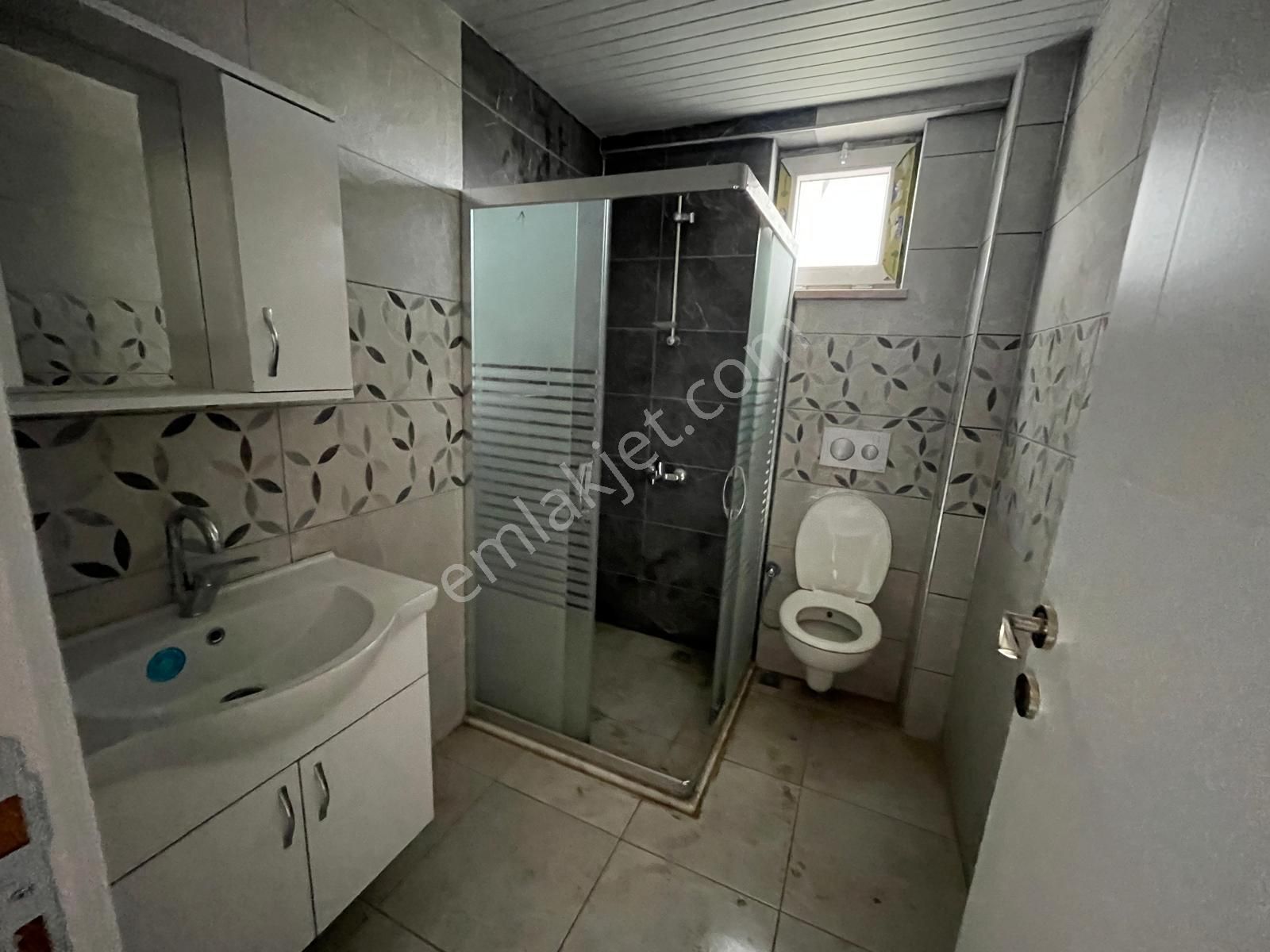 Stoptan Söğütlüyurtta *havuzlu Sitede* 2+1 Satılık Daire - Görsel 4