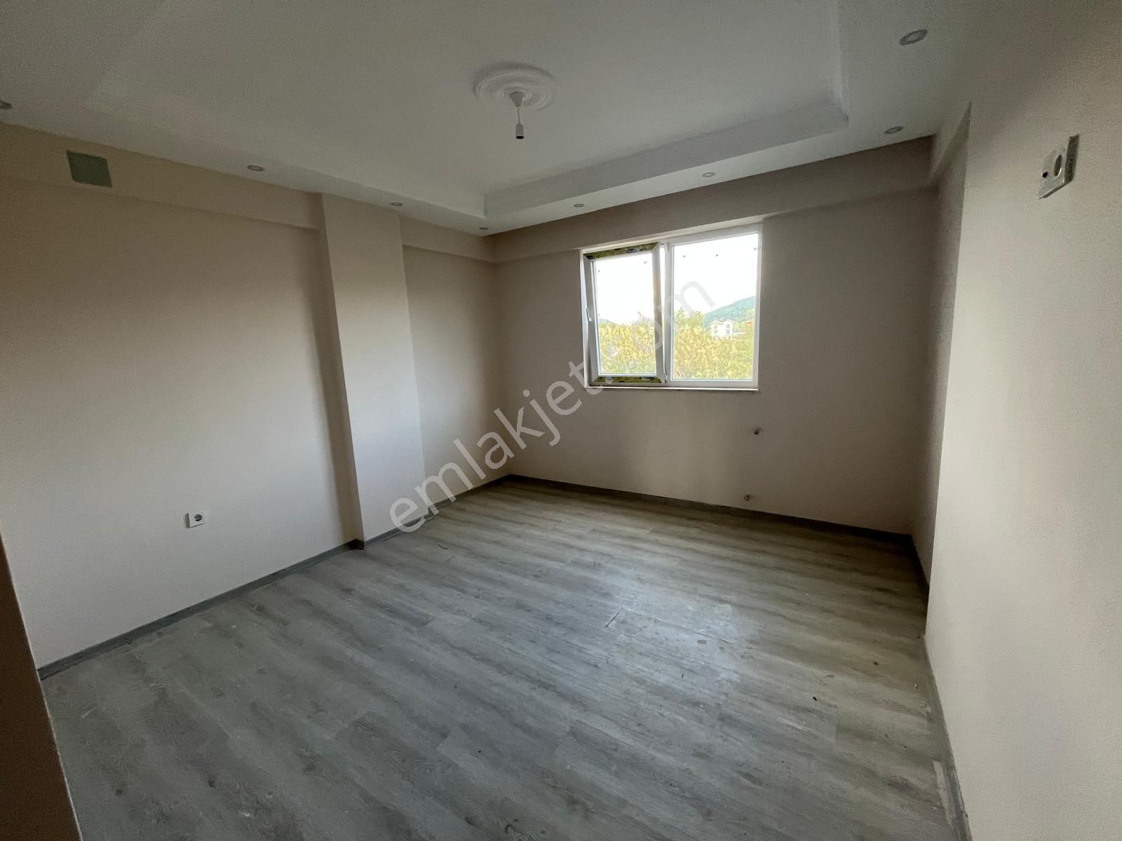 Stoptan Söğütlüyurtta *havuzlu Sitede* 2+1 Satılık Daire - Görsel 17