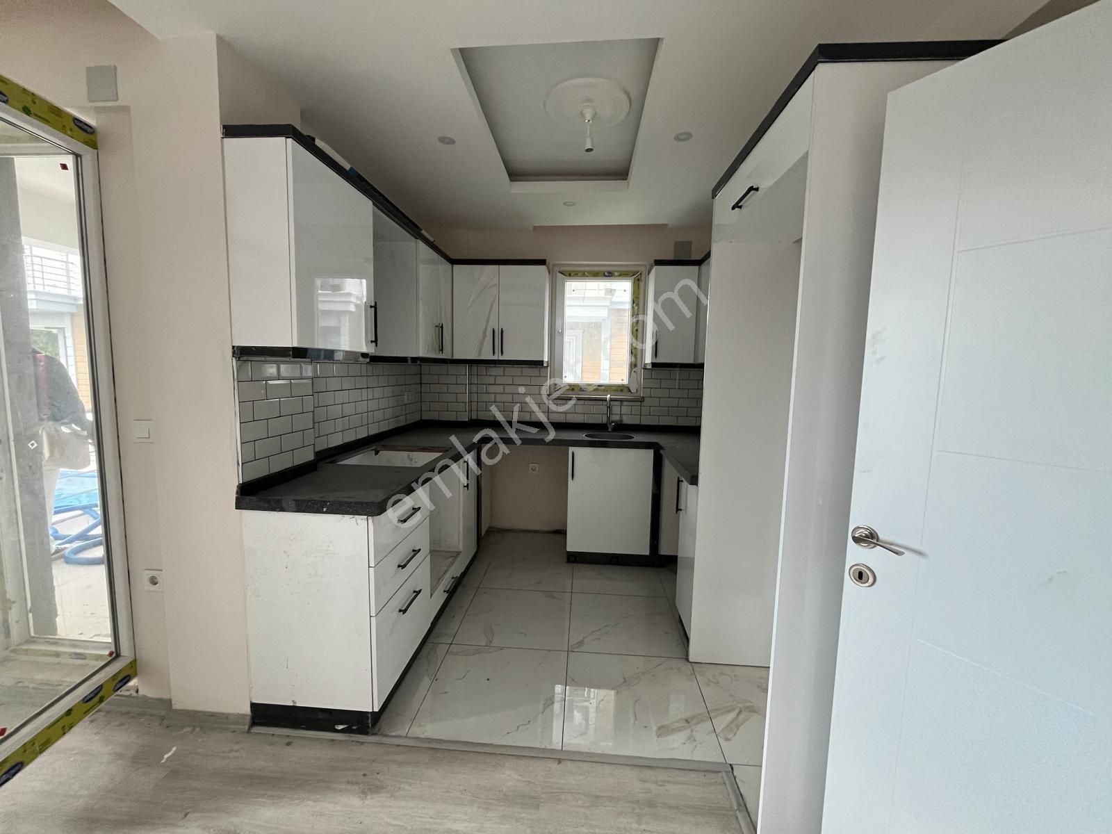 Stoptan Söğütlüyurtta *havuzlu Sitede* 2+1 Satılık Daire - Görsel 15