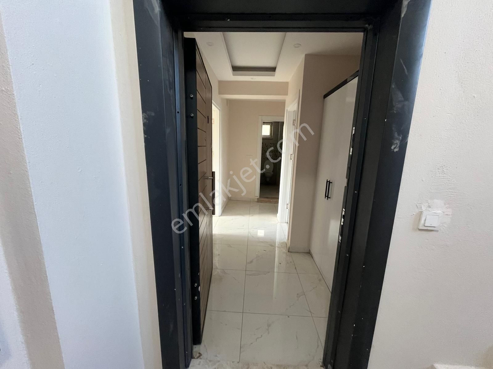 Stoptan Söğütlüyurtta *havuzlu Sitede* 2+1 Satılık Daire - Görsel 24