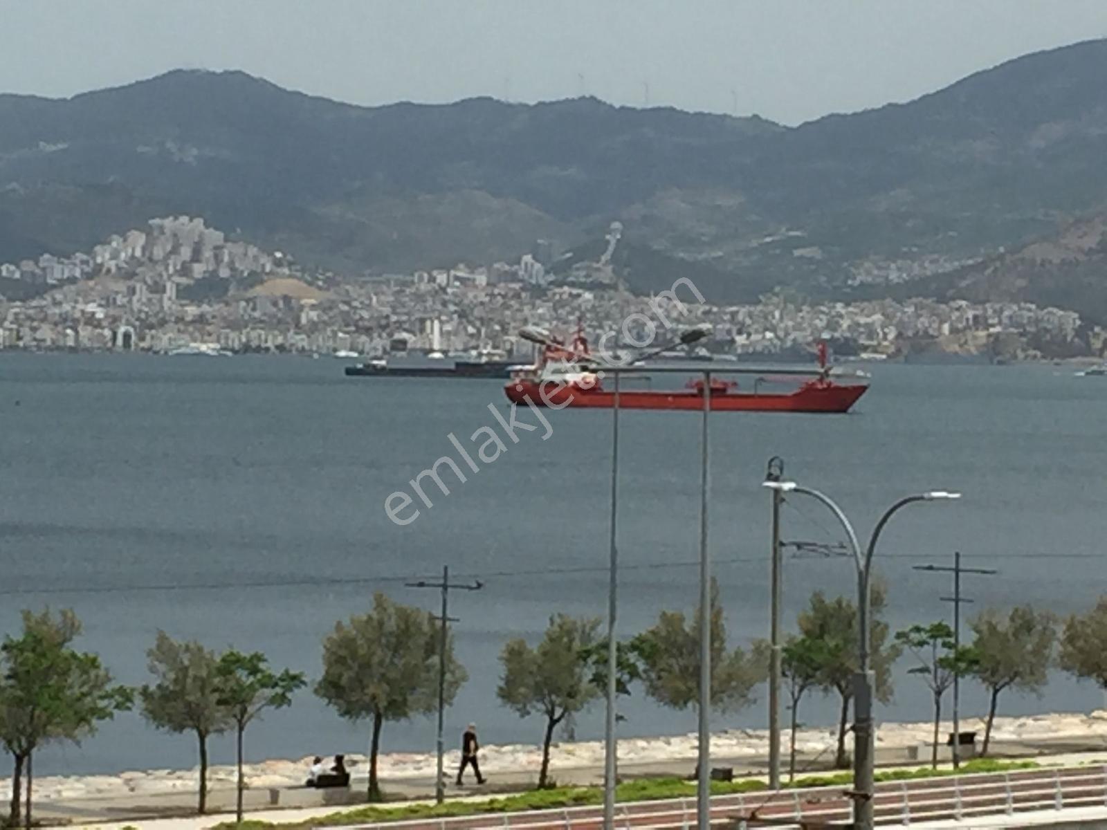 Mitatpaşa Yalı Dairesi Bakımlı Asansörlü Denizmanzaralı Bakımlı - Görsel 13