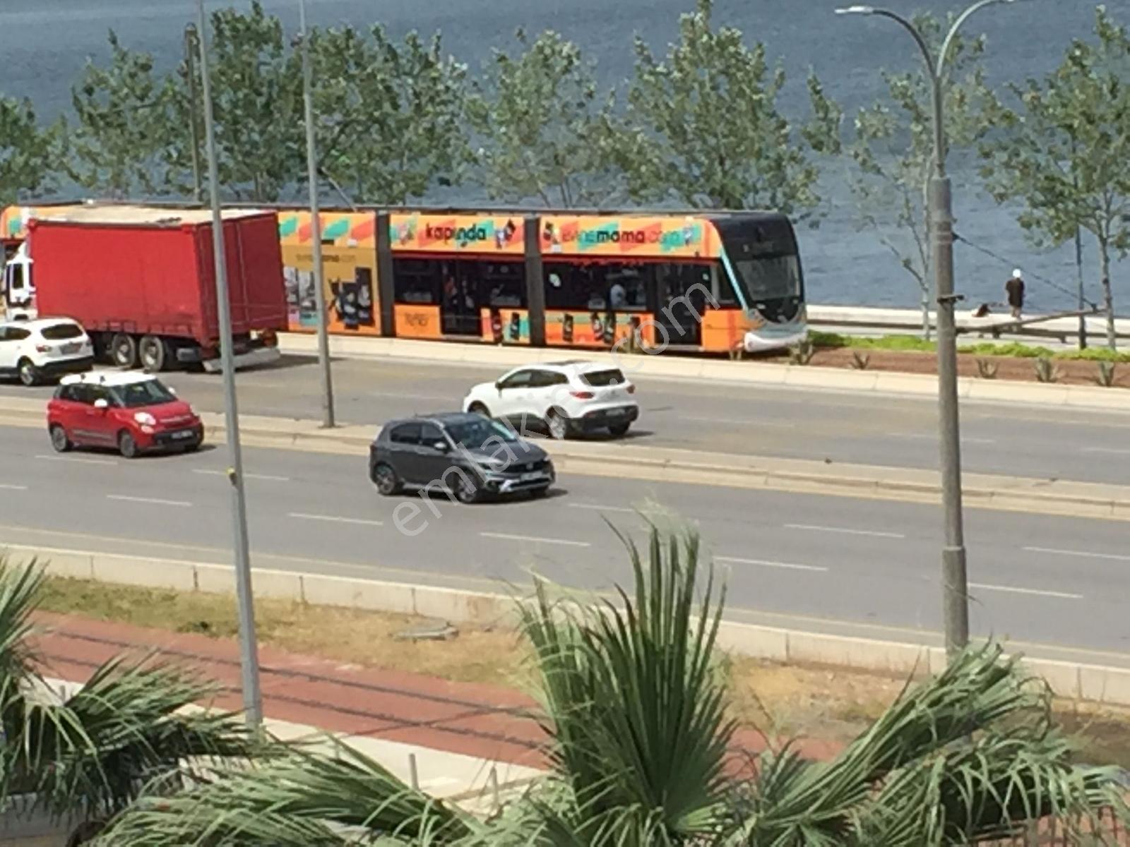 Mitatpaşa Yalı Dairesi Bakımlı Asansörlü Denizmanzaralı Bakımlı - Görsel 4
