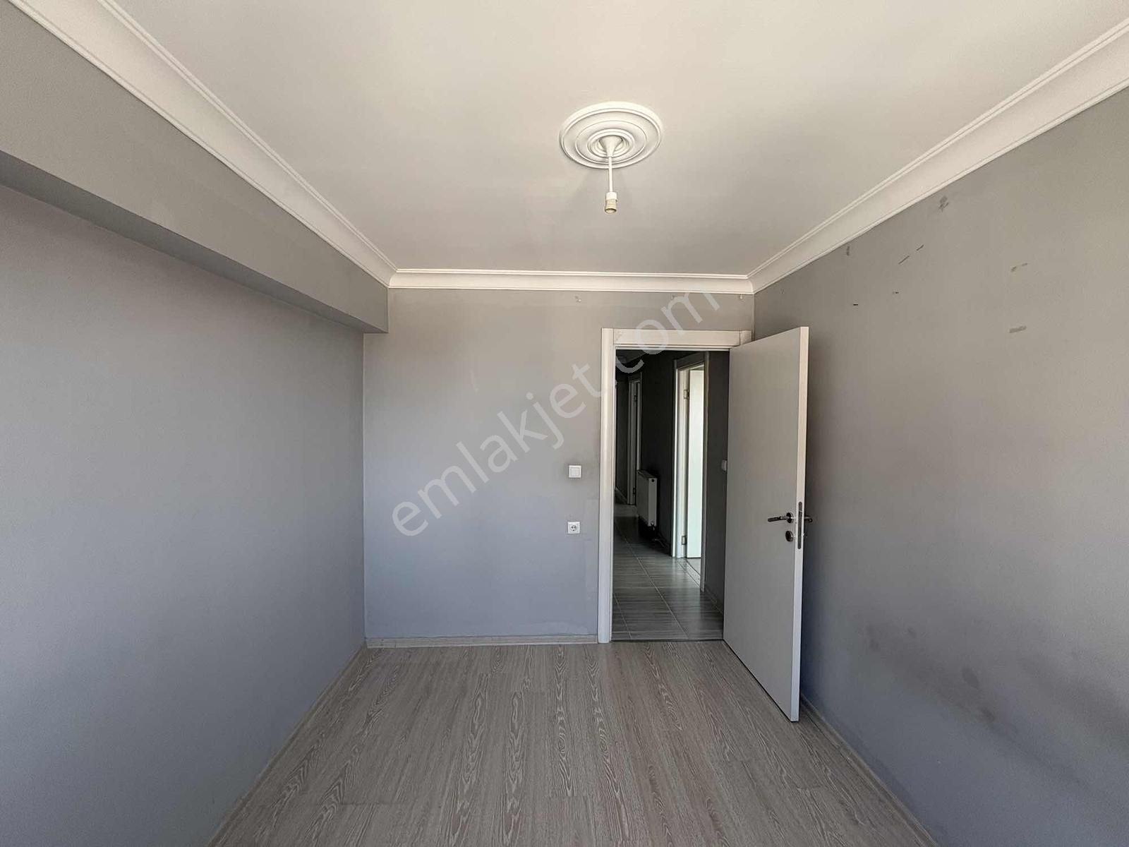 Marka Gayrimenkulden 4+1 Cadde Üstünde Daire - Görsel 29