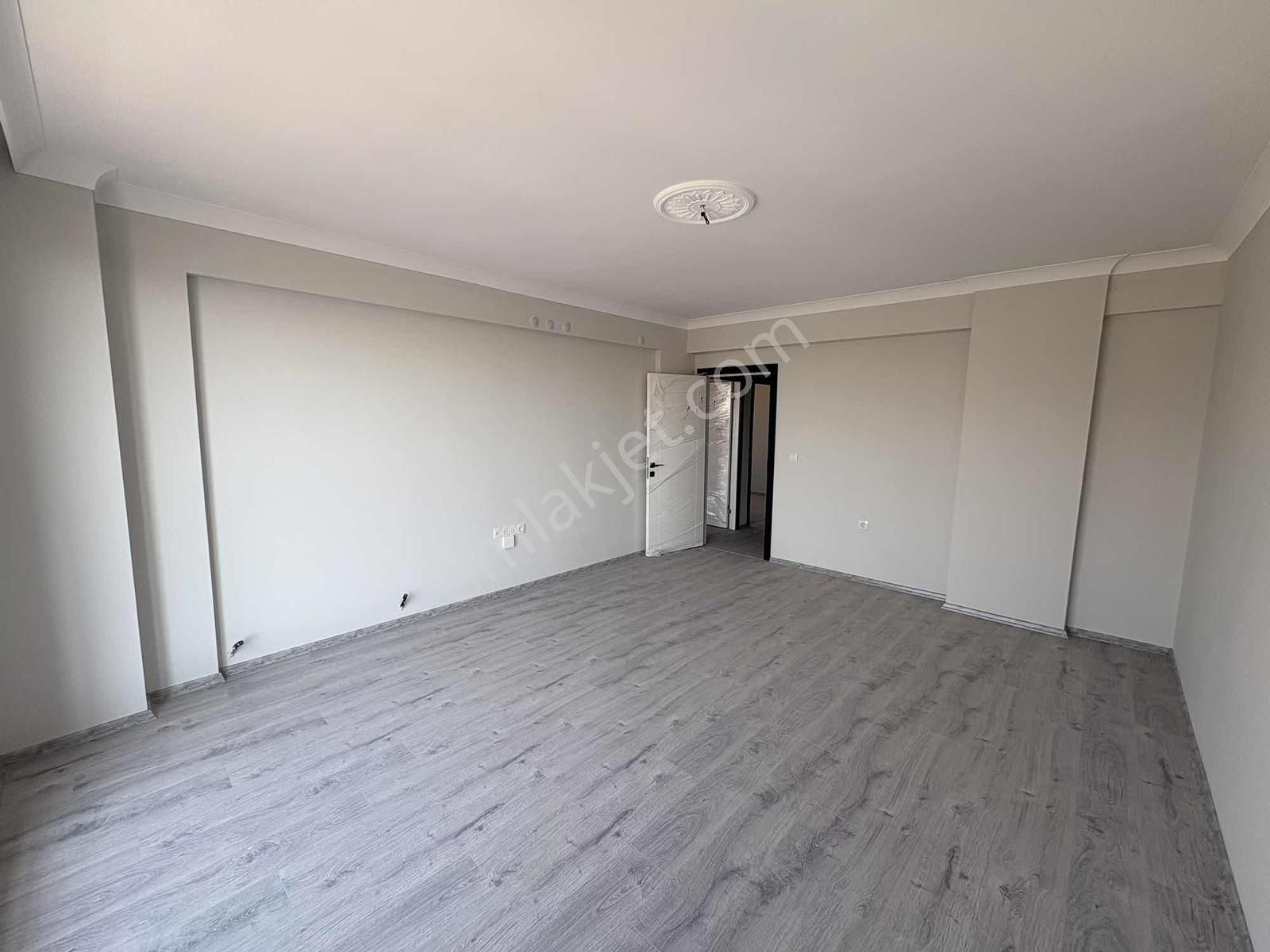 Marka Gayrımenkul'den 5. Katta Sıfır Daire - Görsel 21