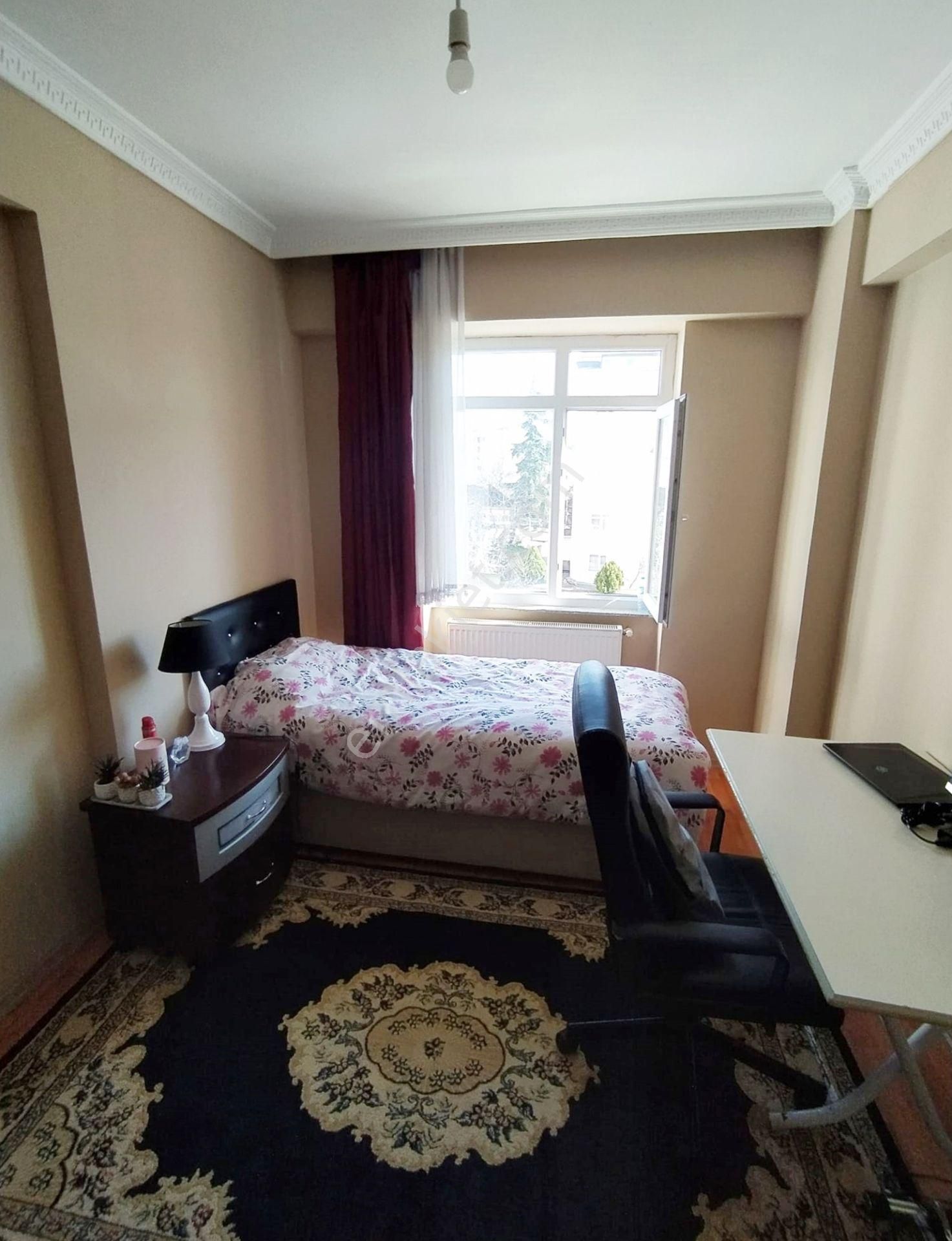 Mertcan Dan Adnan Kahveci Metroya Yürüme 2+1 Balkonlu - Kira Getirili - Görsel 5