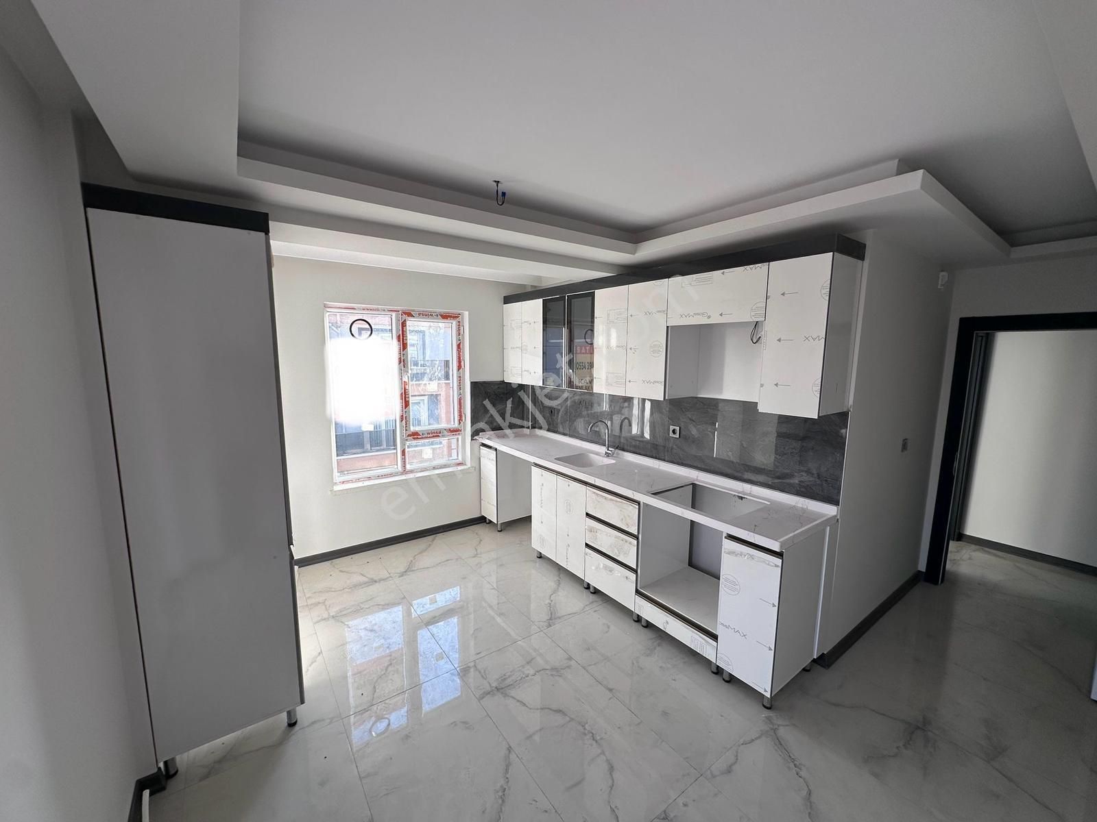 Marka Gayrimenkul,den 3+1 2. Katta Merkezi Yerde Daire