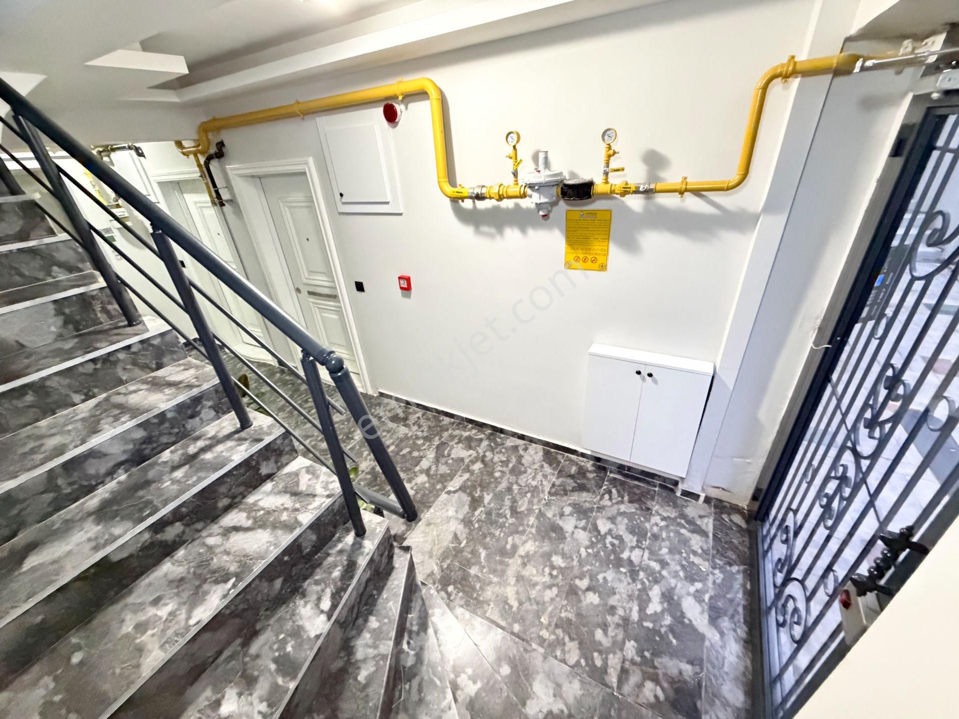 Loft Daire 2+1 Denizevleri Tramvaya 600 Metre Satılık Daire - Görsel 2