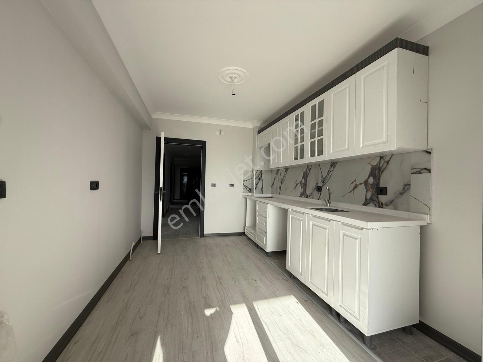 Marka,dan 4. Kat Ankara Manzaralı Sıfır Teras Balkon*kapalı Oto - Görsel 24