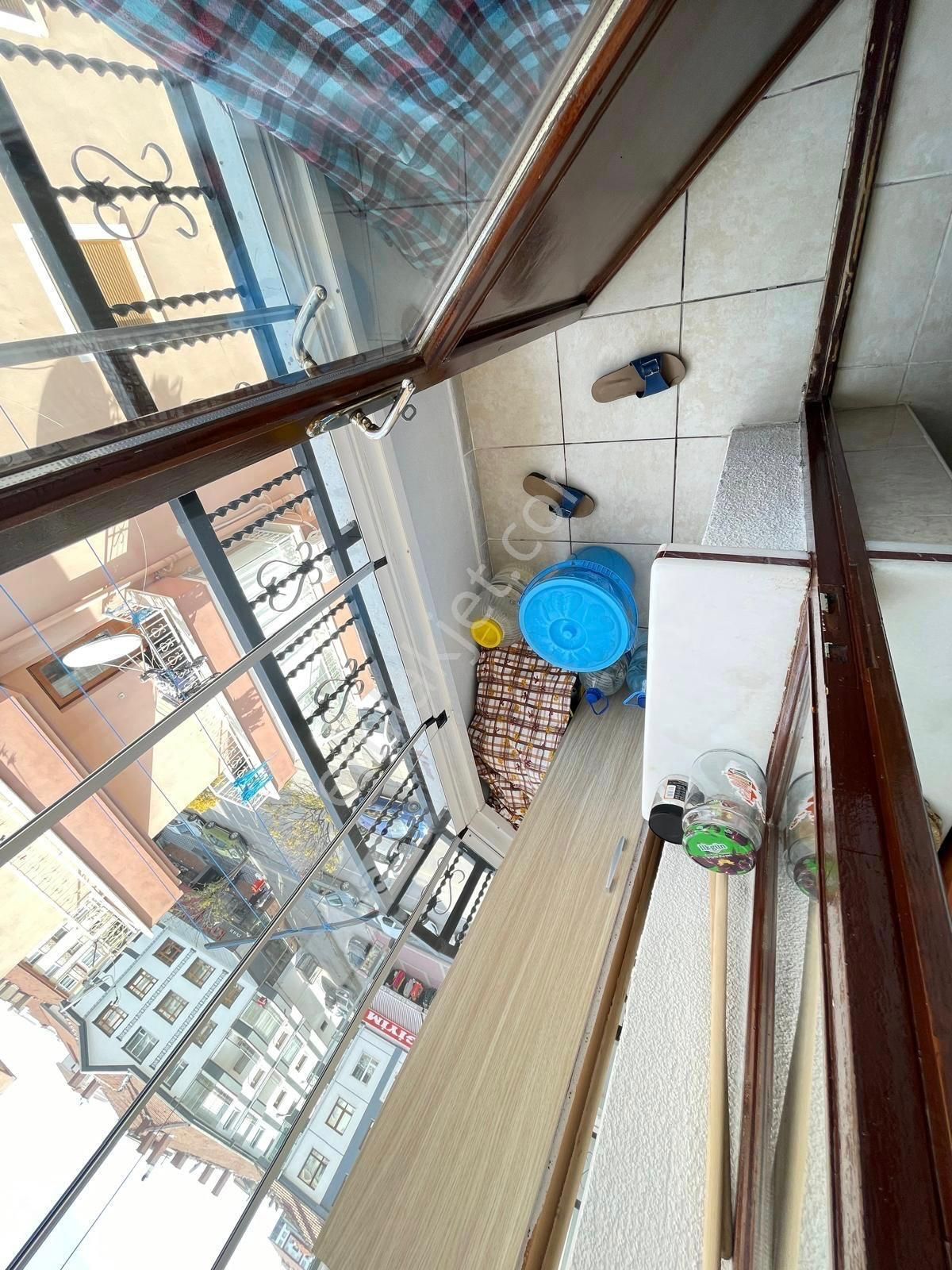 Marka,dan Köroğlu Parkı Yakını Cadde Üzeri 3.kat Ön Cephe** - Görsel 21