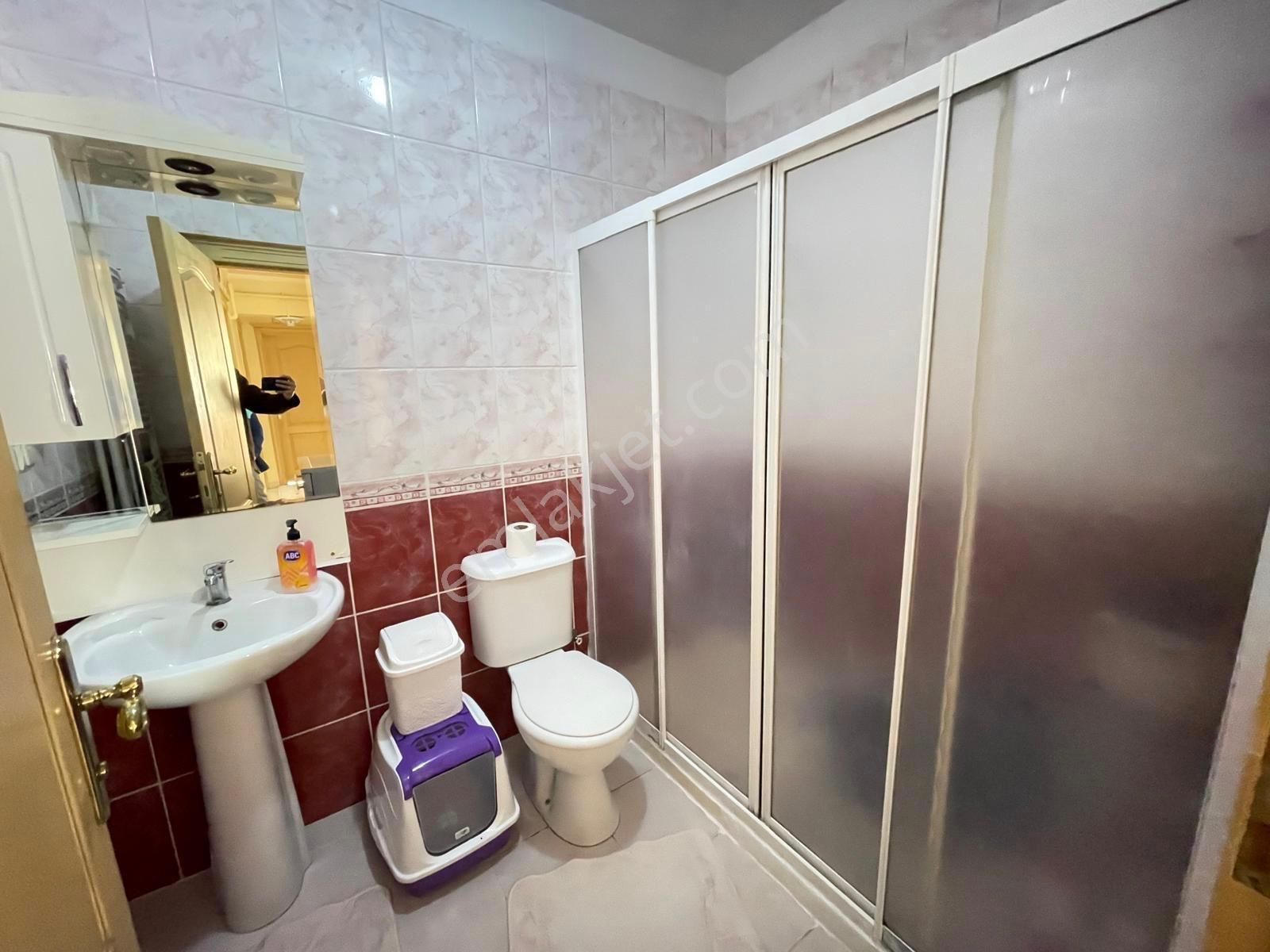 Marka,dan Köroğlu Parkı Yakını Cadde Üzeri 3.kat Ön Cephe** - Görsel 6