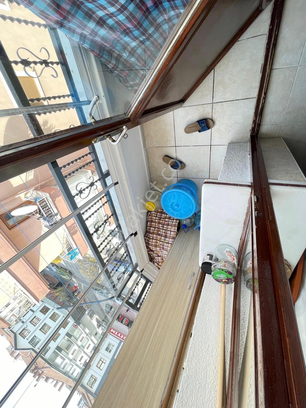 Marka,dan Köroğlu Parkı Yakını Cadde Üzeri 3.kat Ön Cephe** - Görsel 33