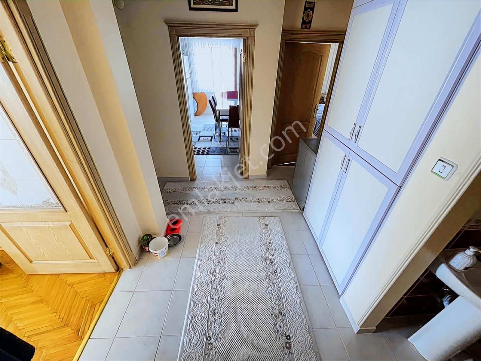 Marka,dan Köroğlu Parkı Yakını Cadde Üzeri 3.kat Ön Cephe** - Görsel 17