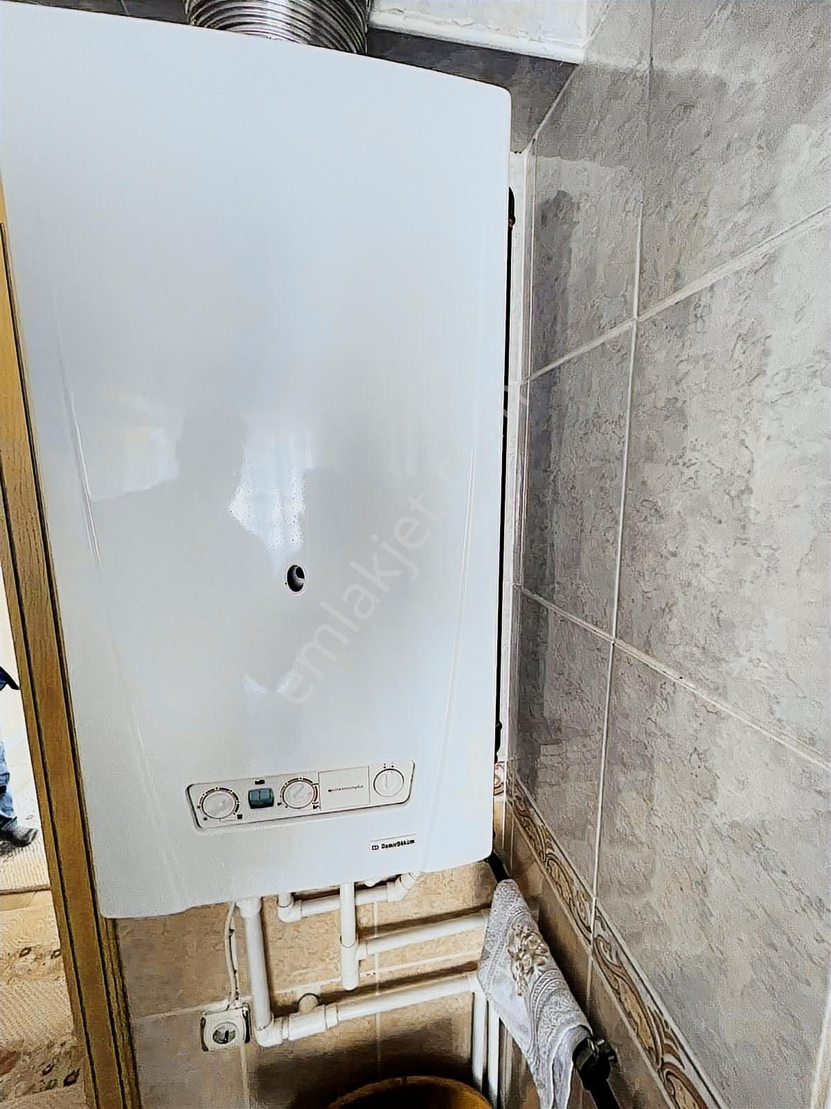 Marka,dan Köroğlu Parkı Yakını Cadde Üzeri 3.kat Ön Cephe** - Görsel 25