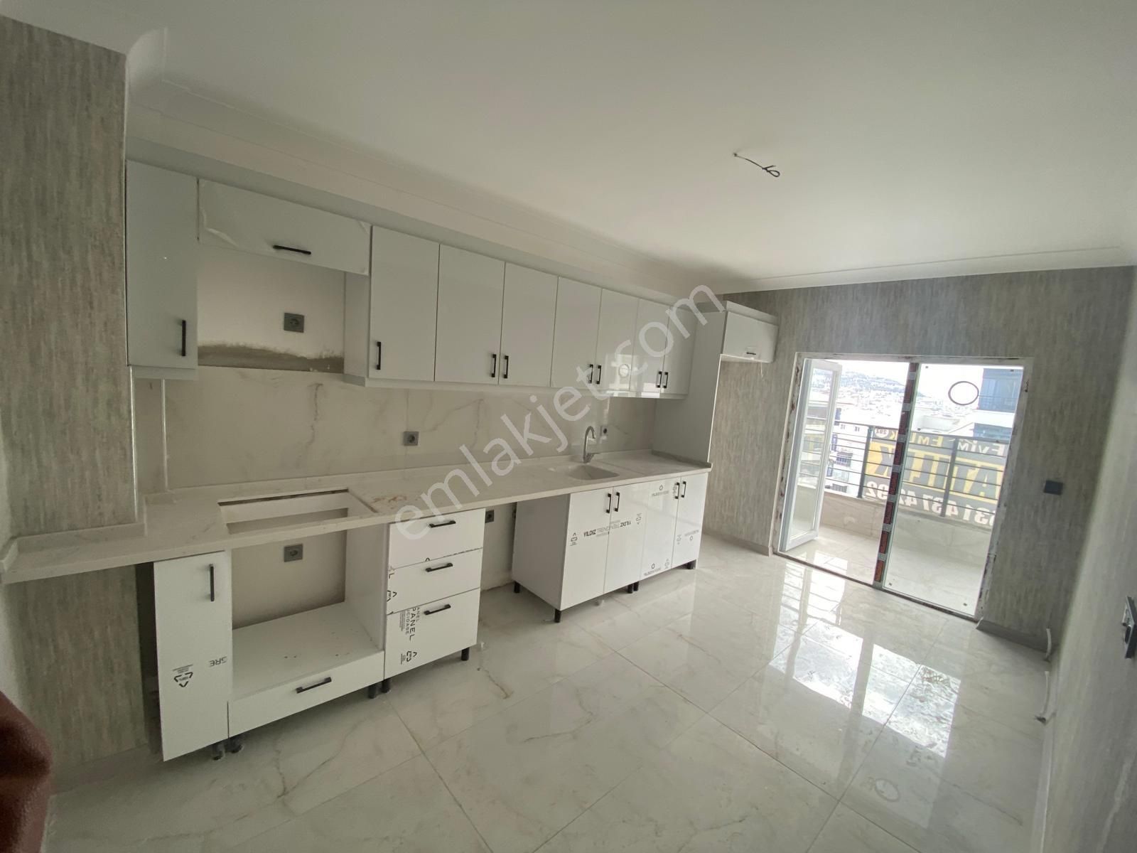 Marka Gayrimenkul,den Sıfır Merkezi Yerde 4. Katta Daire