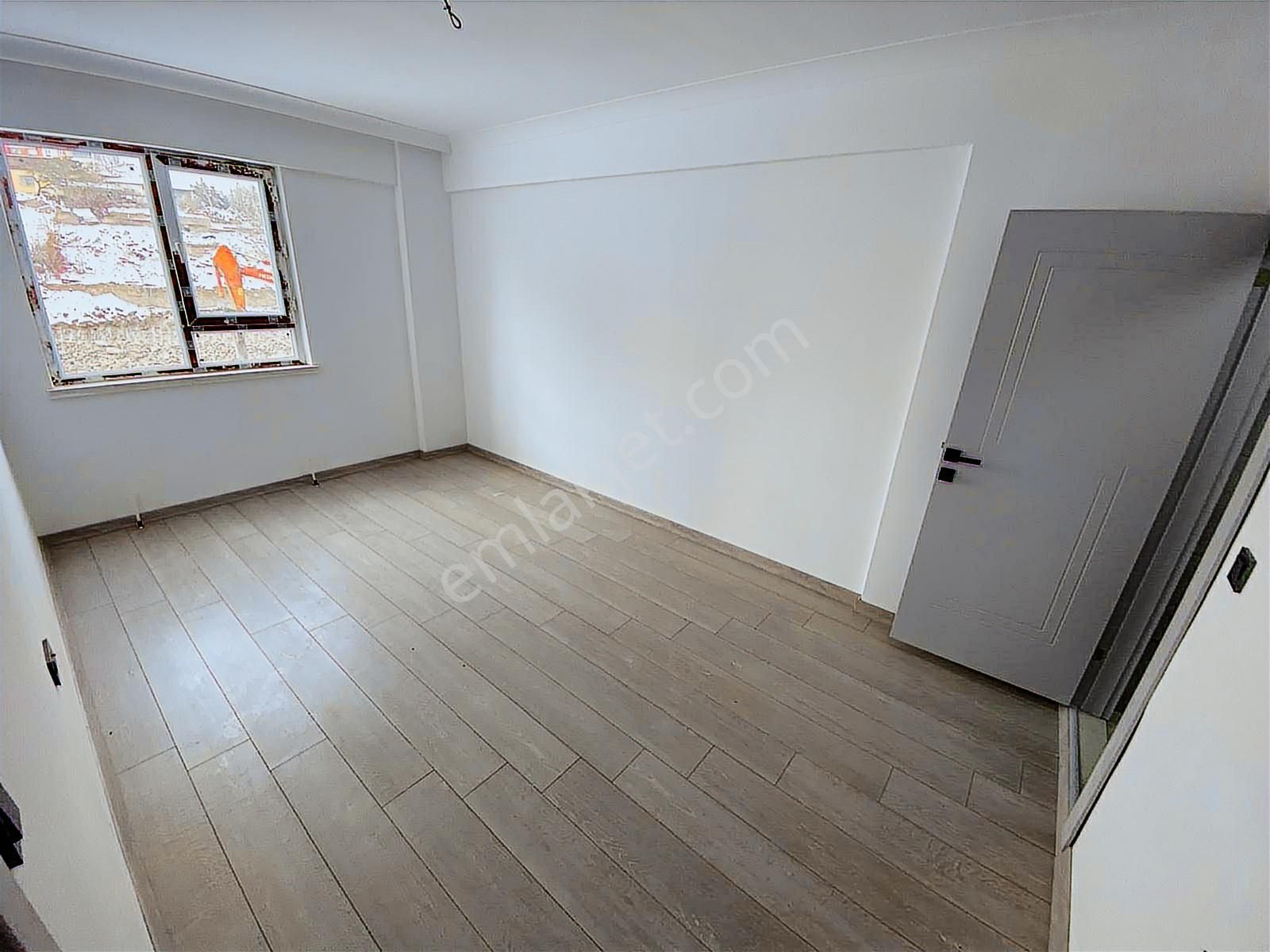 Marka Gayrimenkul,den Sıfır Merkezi Yerde 4. Katta Daire - Görsel 18