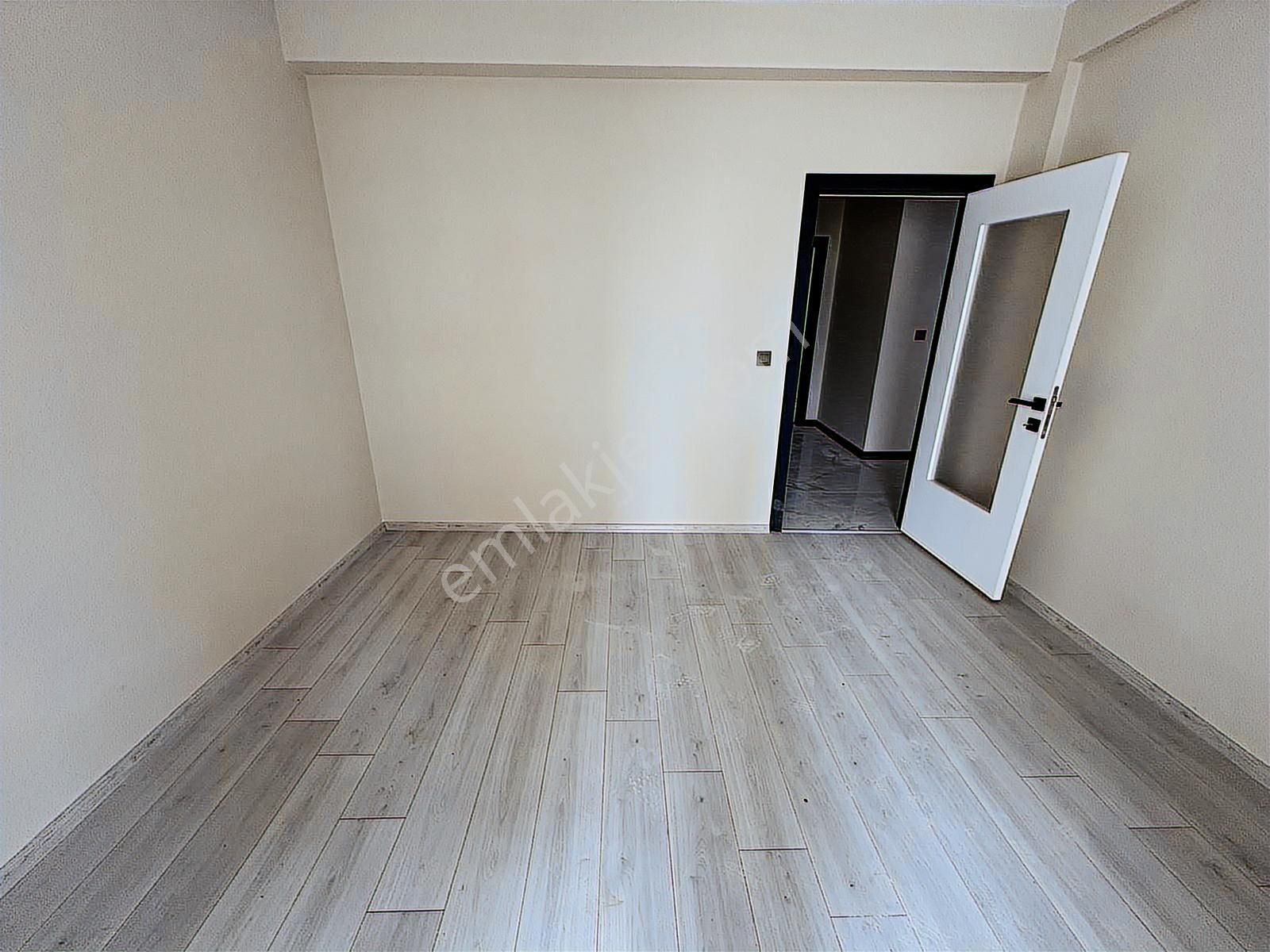 Marka Gayrimenkul,den Giriş Giyinme Odalı 2+1 Sıfır Daire - Görsel 13