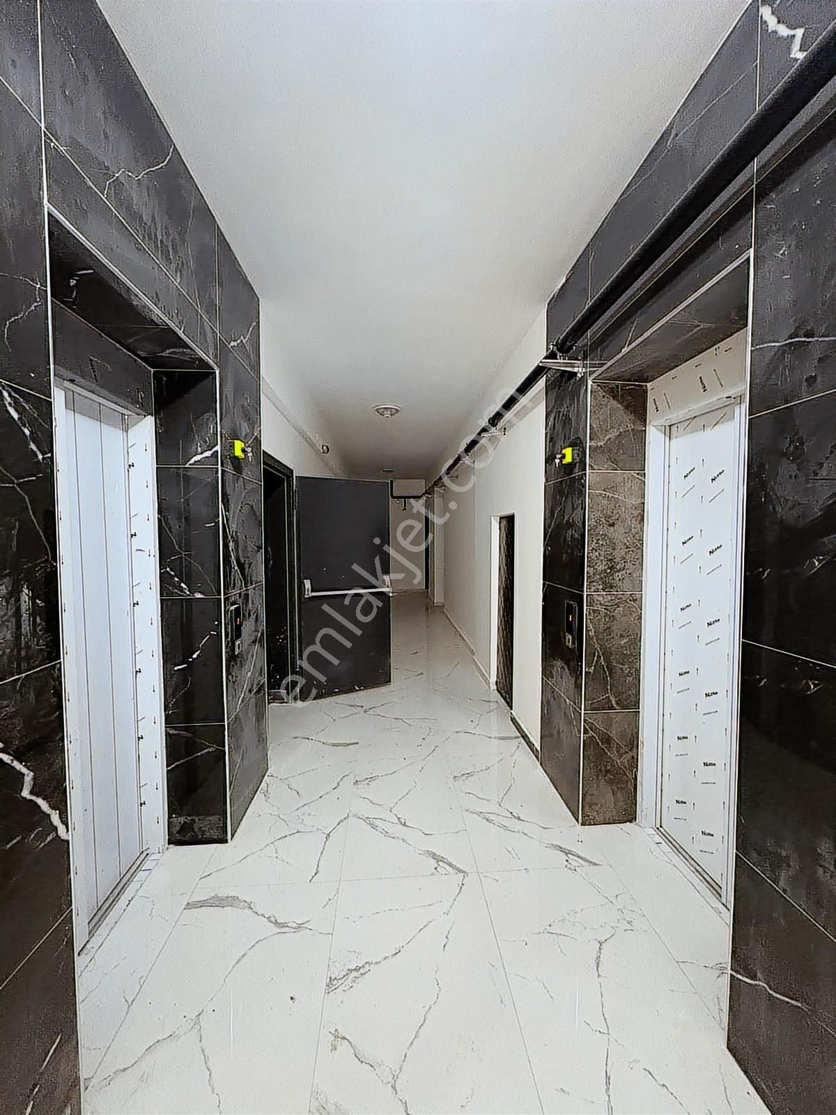 Marka Gayrimenkul,den Giriş Giyinme Odalı 2+1 Sıfır Daire - Görsel 7