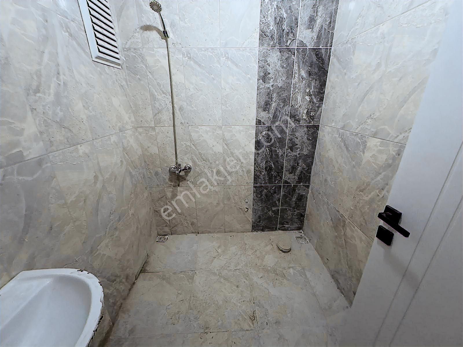 Marka Gayrimenkul,den Sıfır Teras Balkonlu 3+1 Daire - Görsel 20