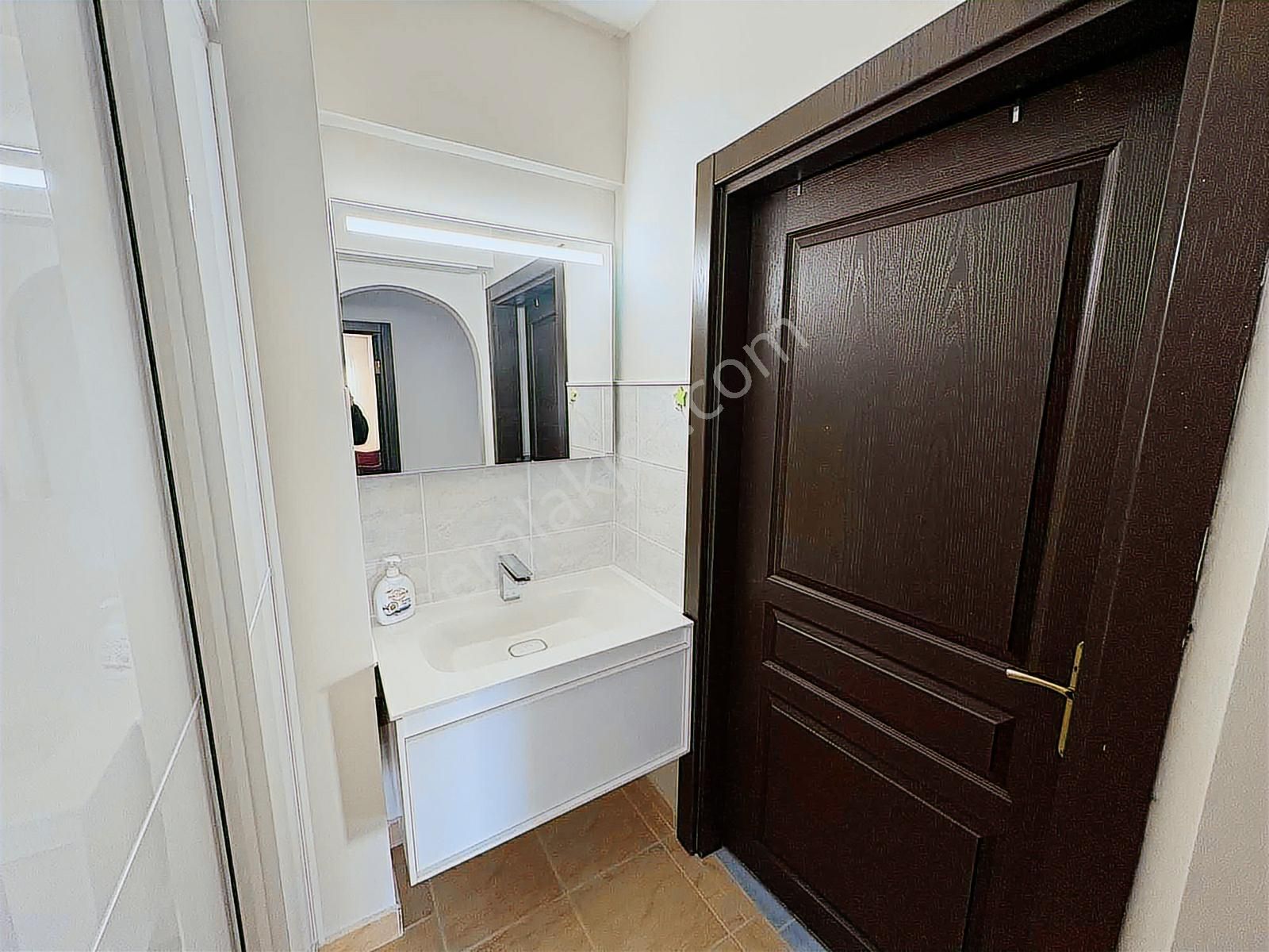 Marka Gayrimenkul,den Geniş Ferah 3. Katta 3+1 Daire - Görsel 23