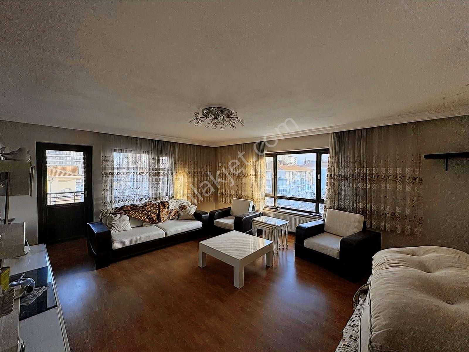 Marka Gayrimenkul,den Geniş Ferah 3. Katta 3+1 Daire - Görsel 4