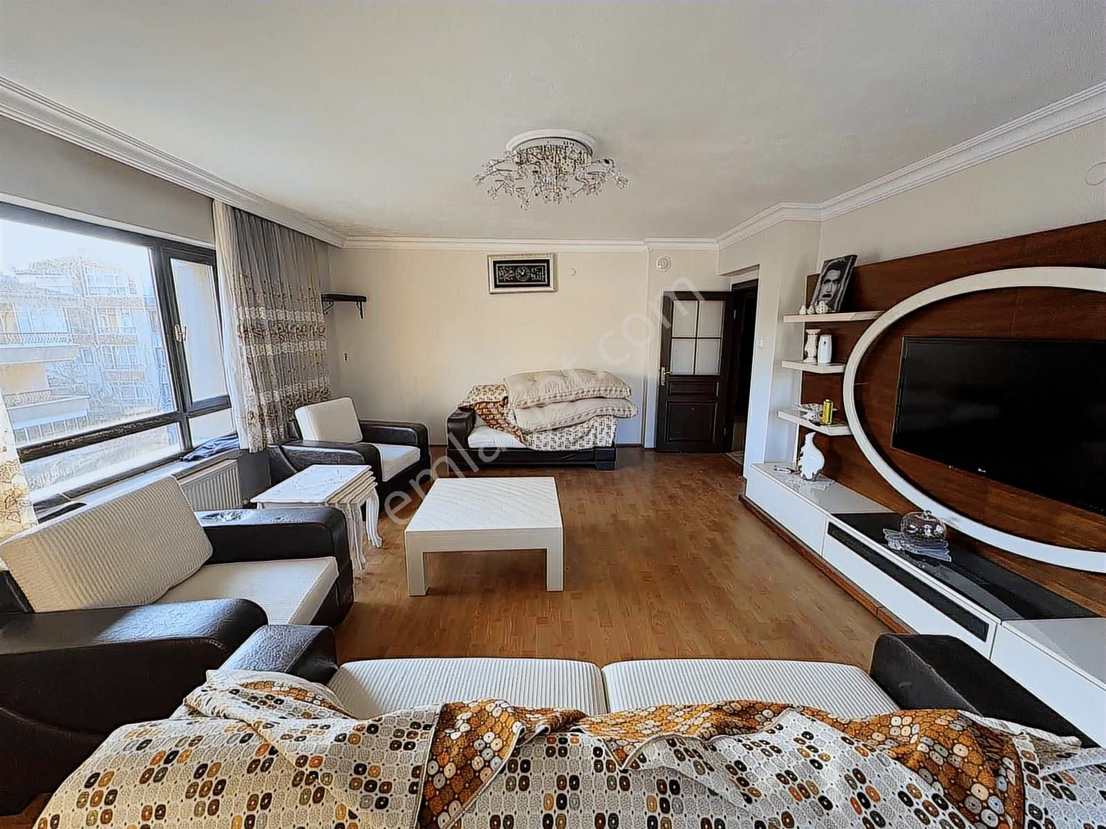 Marka Gayrimenkul,den Geniş Ferah 3. Katta 3+1 Daire - Görsel 29