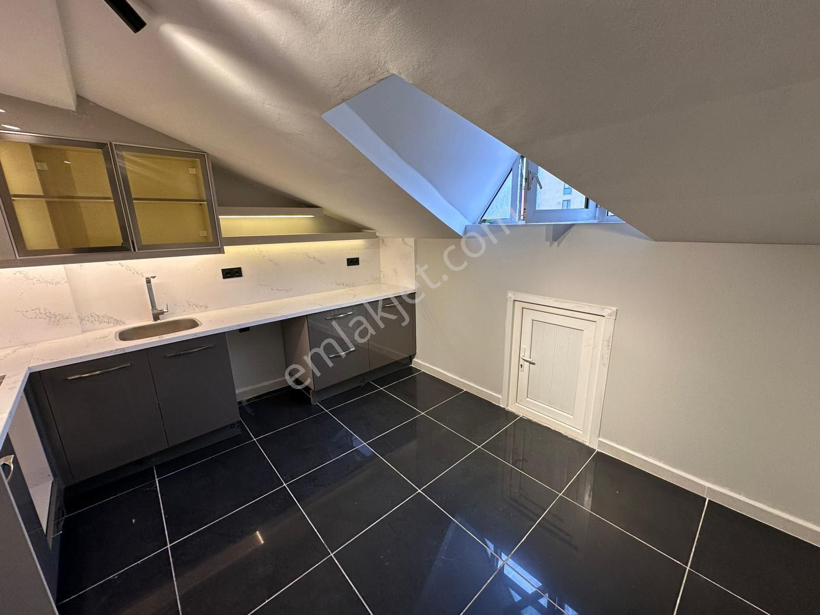 Ortabayır'da Metroya 10 Dk. 2+1 Kiralık Daire,artum'dan - Görsel 3