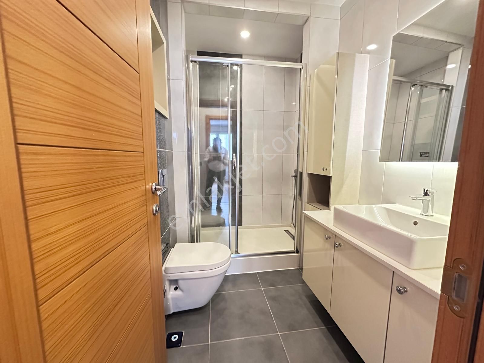 Suadiye'de 3+1 Net 105 M2 Prestijli Binada Fırsat Boş Daire - Görsel 20