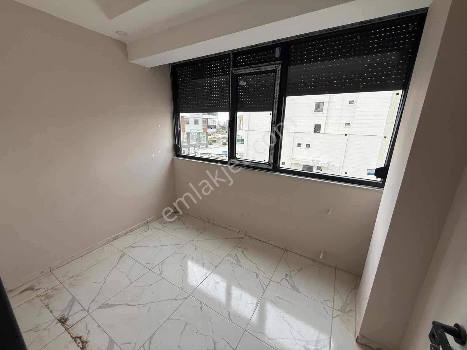 V. Aydoğmuş Mah Havuzlu Sıfır 2+1 - Görsel 9