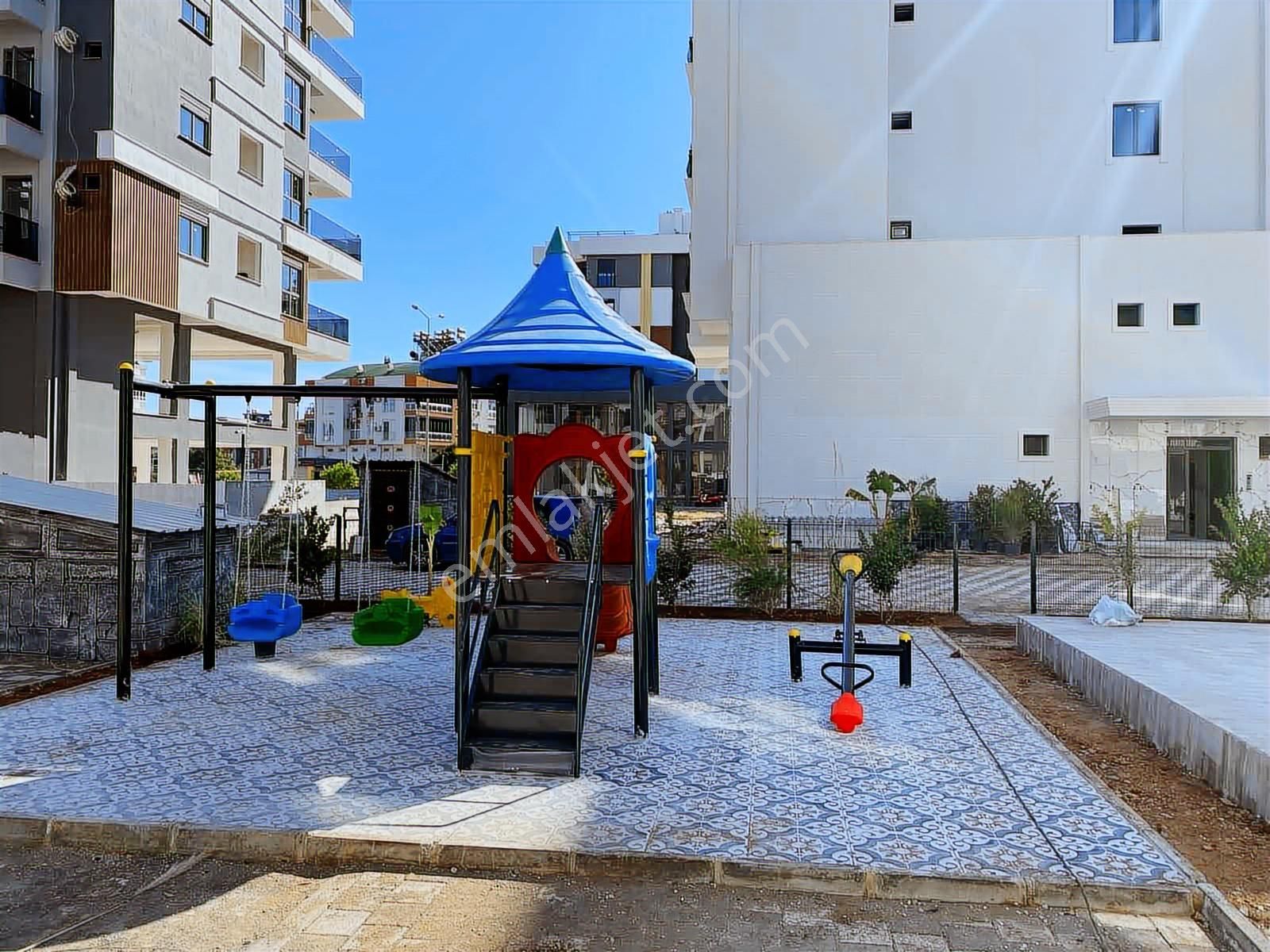 V. Aydoğmuş Mah Havuzlu Sıfır 2+1 - Görsel 13