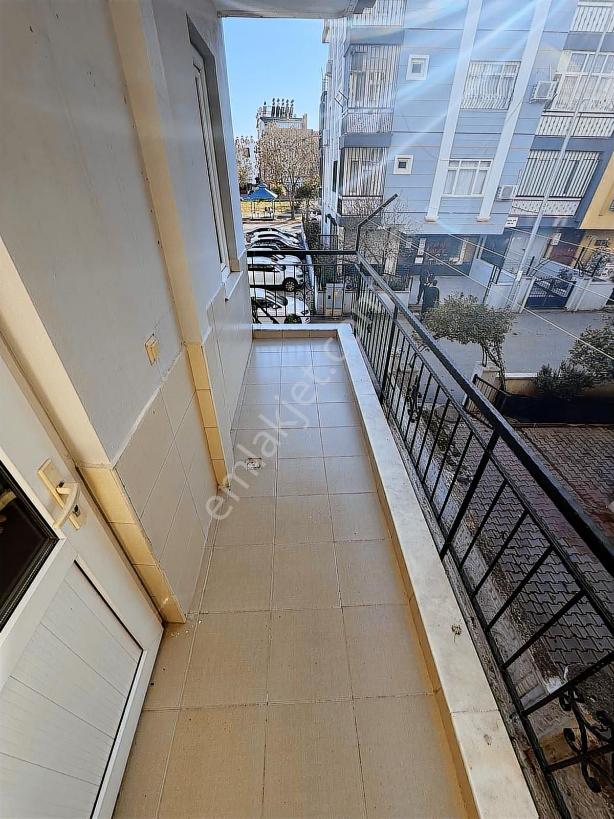 Gündoğdu Mah Gold Düğün Salonu Arkası 2+1 100 M2 Doğalgazlı - Görsel 11