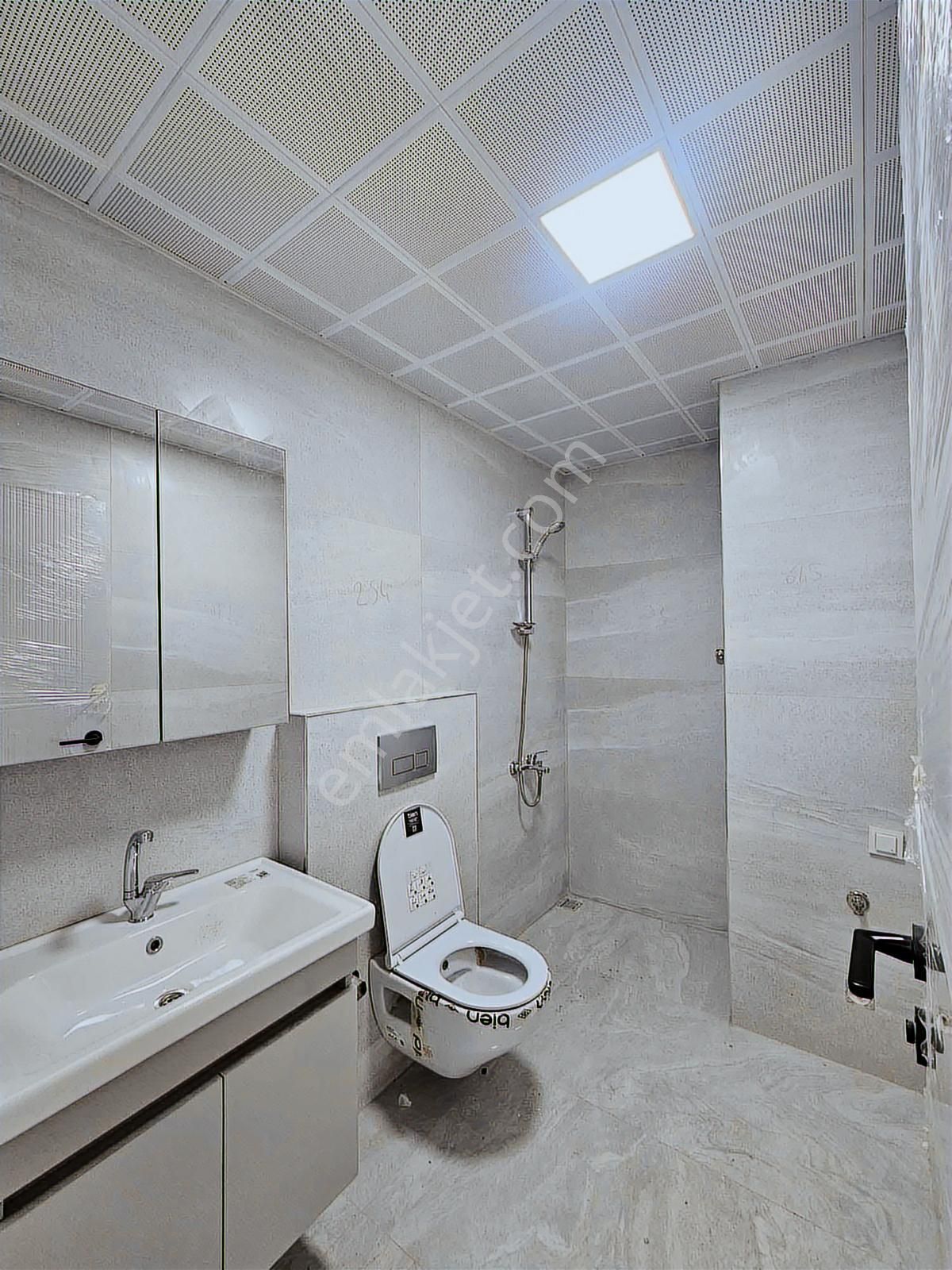 Çankaya'da Havuzlu Ebv Banyolu Ultra Lüks 2+1 Fırsat Daire - Görsel 8