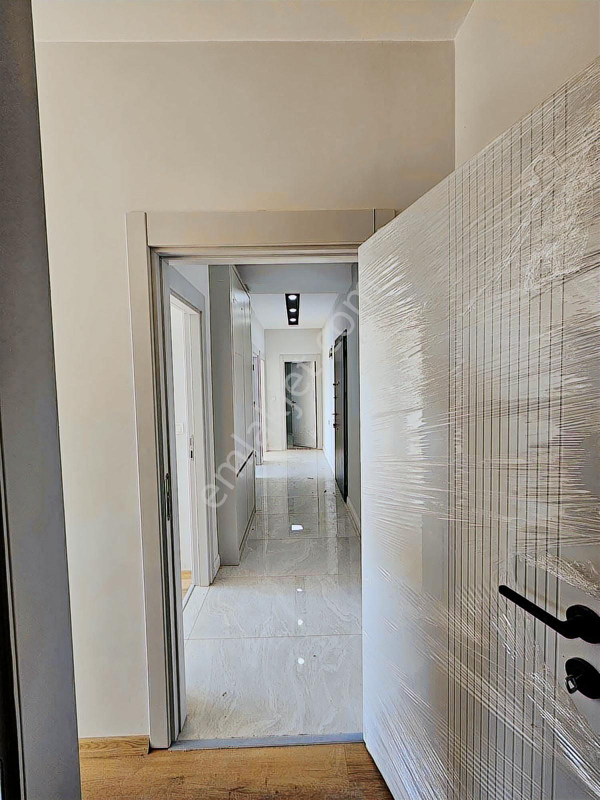 Çankaya'da Havuzlu Ebv Banyolu Ultra Lüks 2+1 Fırsat Daire - Görsel 14