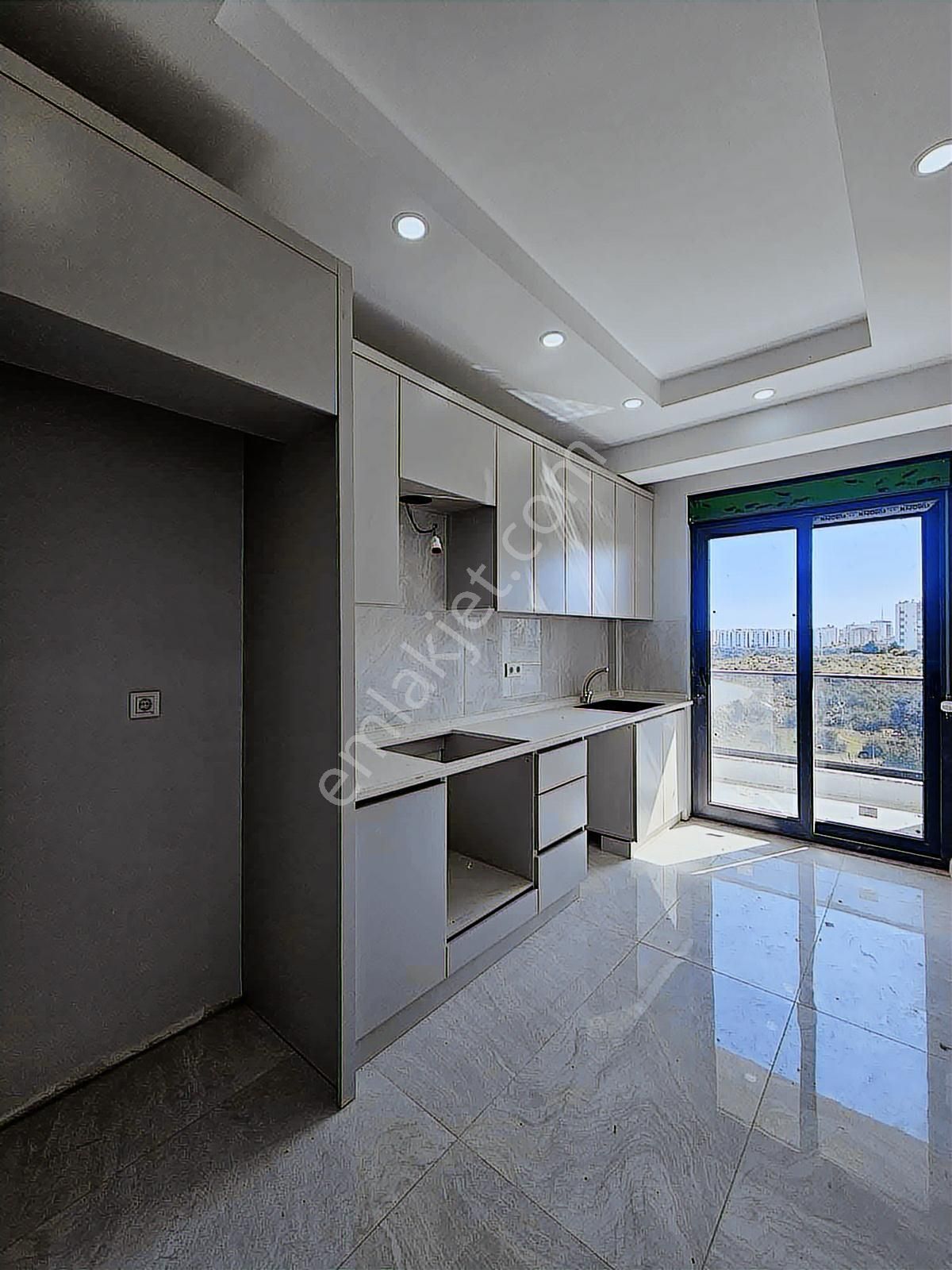 Çankaya'da Havuzlu Ebv Banyolu Ultra Lüks 2+1 Fırsat Daire